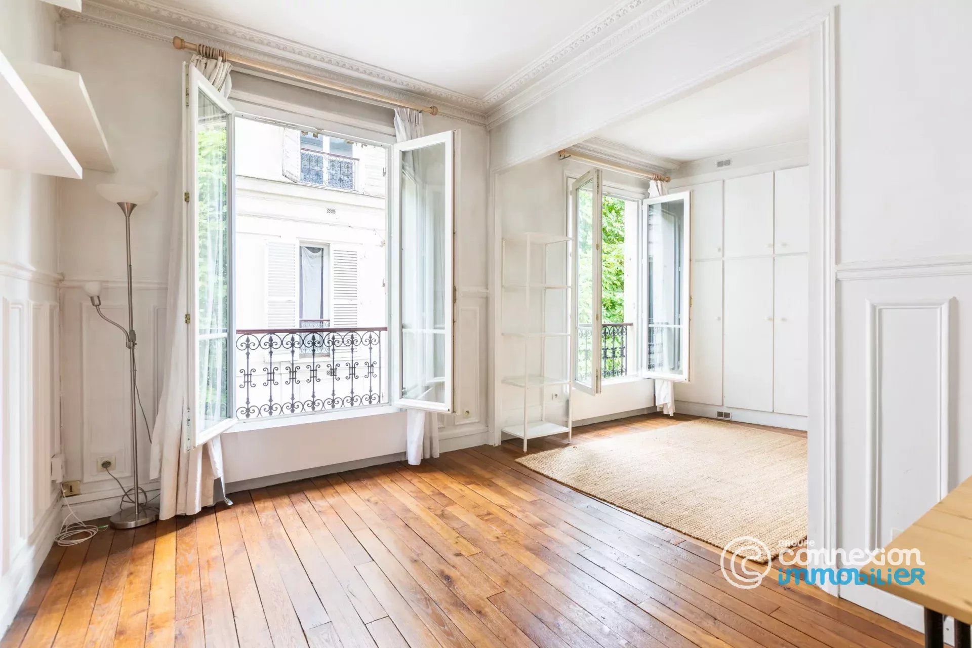Deux pièces Place Monge
