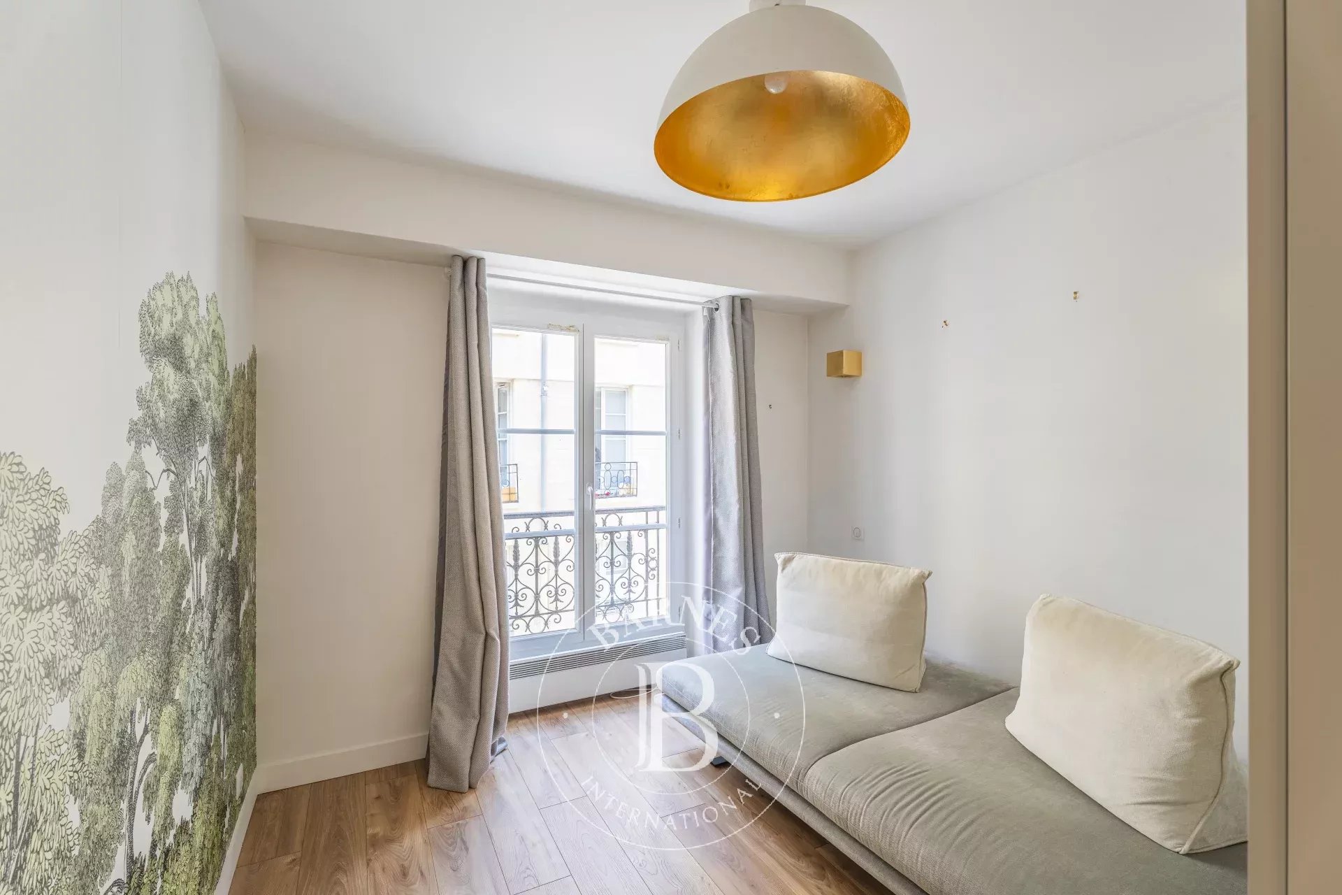 Daire Paris 4ème - picture 7