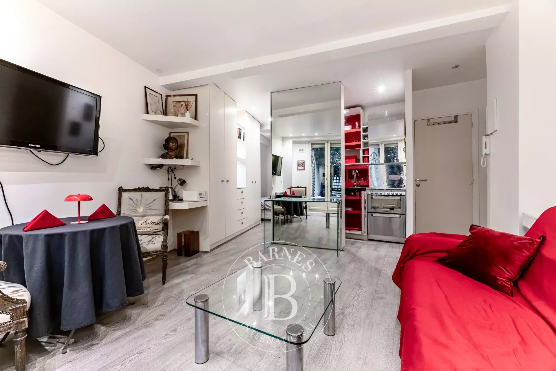 Daire Paris 8ème - picture 5