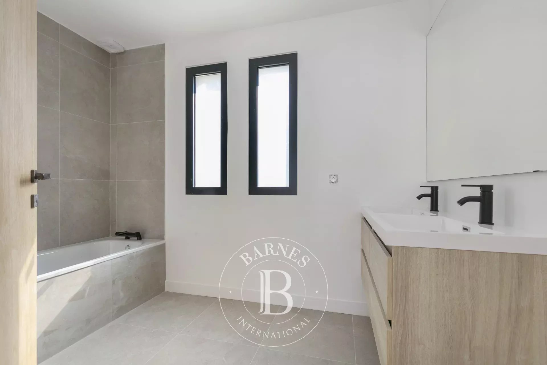 Suresnes  - Casa 6 Cuartos 4 Habitaciones - picture 11