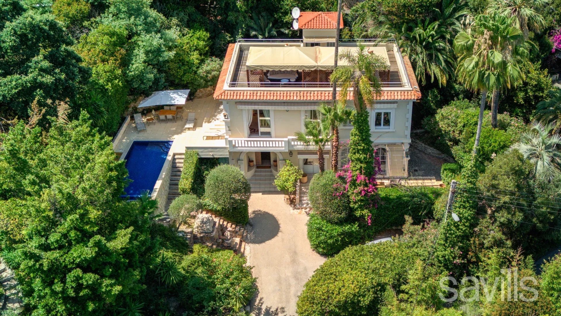 Golfe-Juan - Belle Époque Villa with Sea View, Walking Distance to Beaches