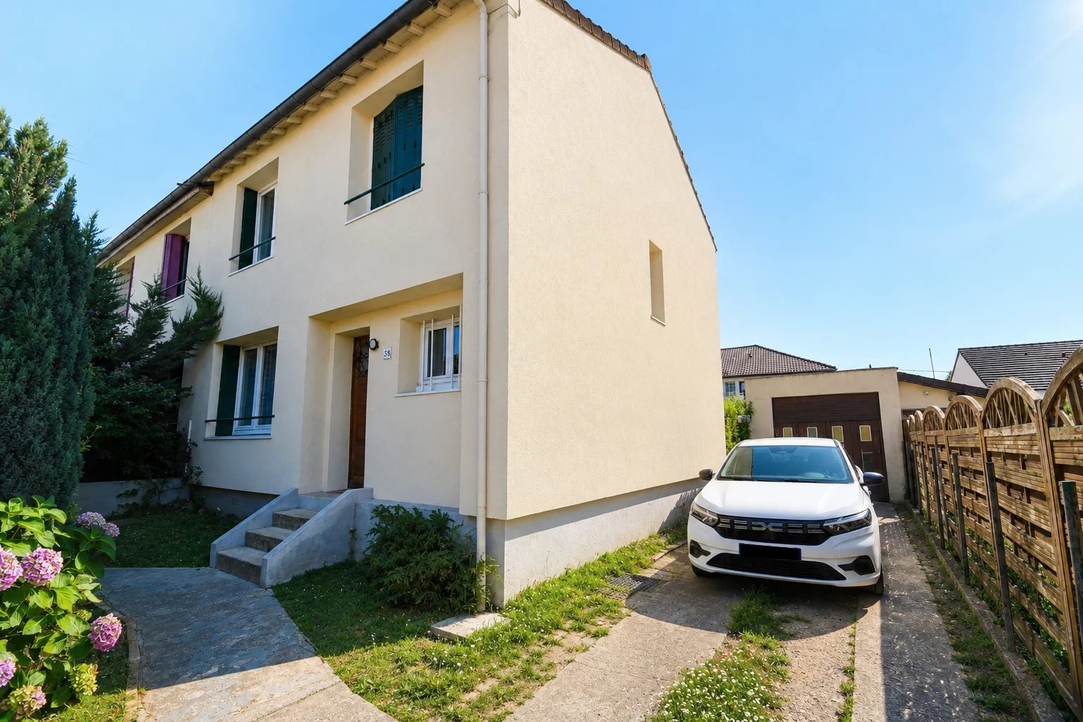 Pavillon de 82 m² sur Vaujours !!