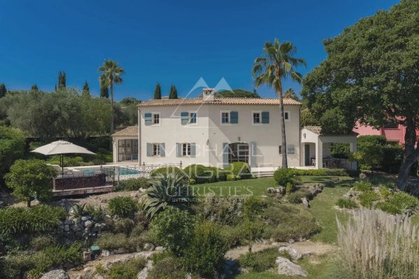 Biot – Provençal villa with open views stretching to the Mediterranean Sea — photo 1