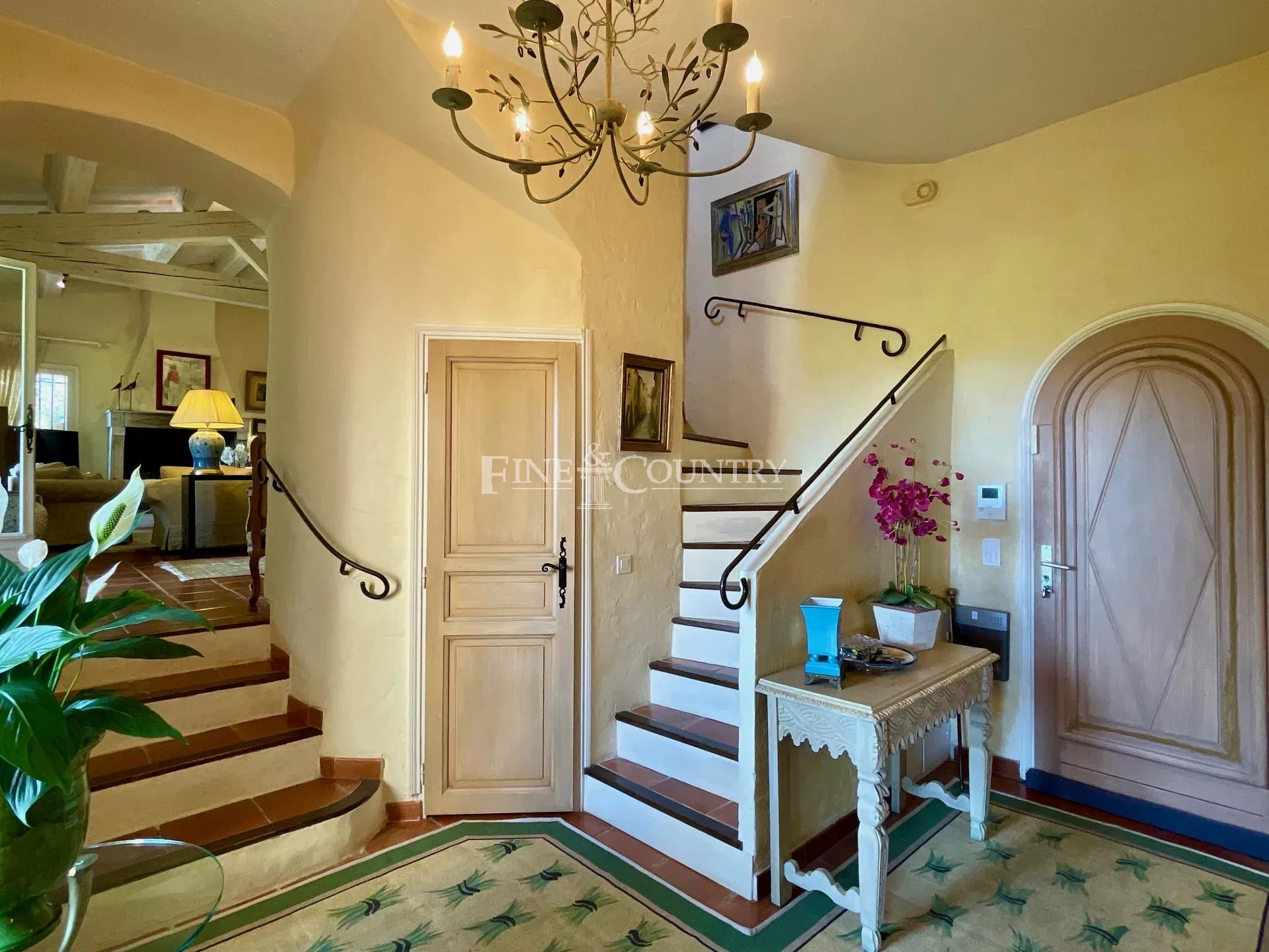 Photo of Villa for sale in La Garde Freinet with panoramic views