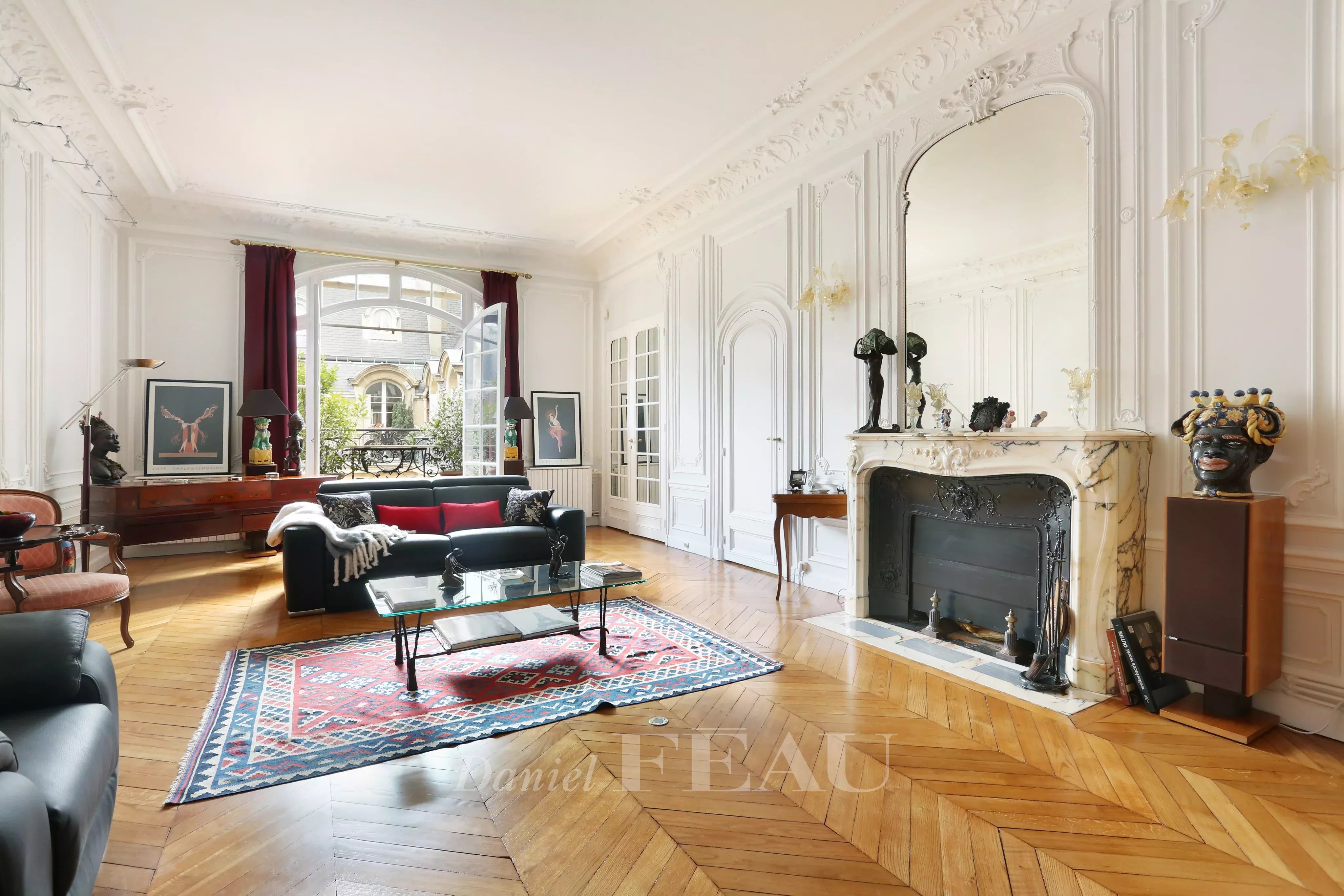 Sale Apartment Paris 16th