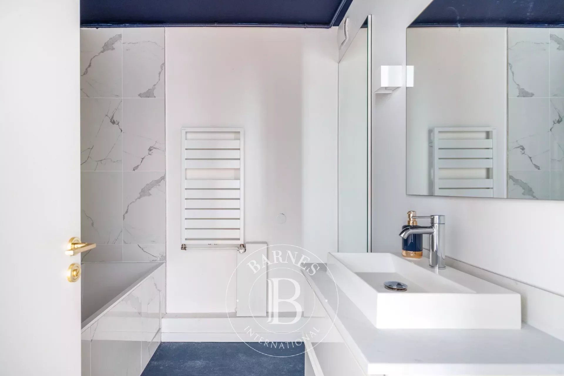 Daire Paris 3ème - picture 23