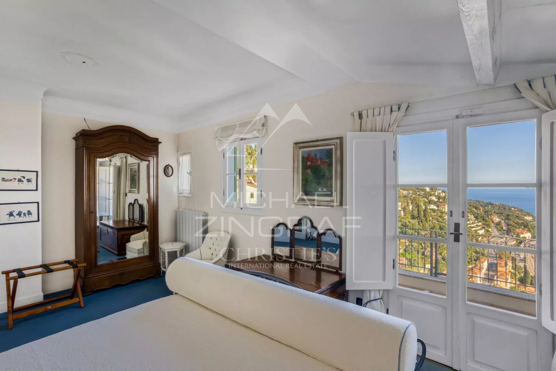 4 Bedroom Villa/Townhouse's Image 8