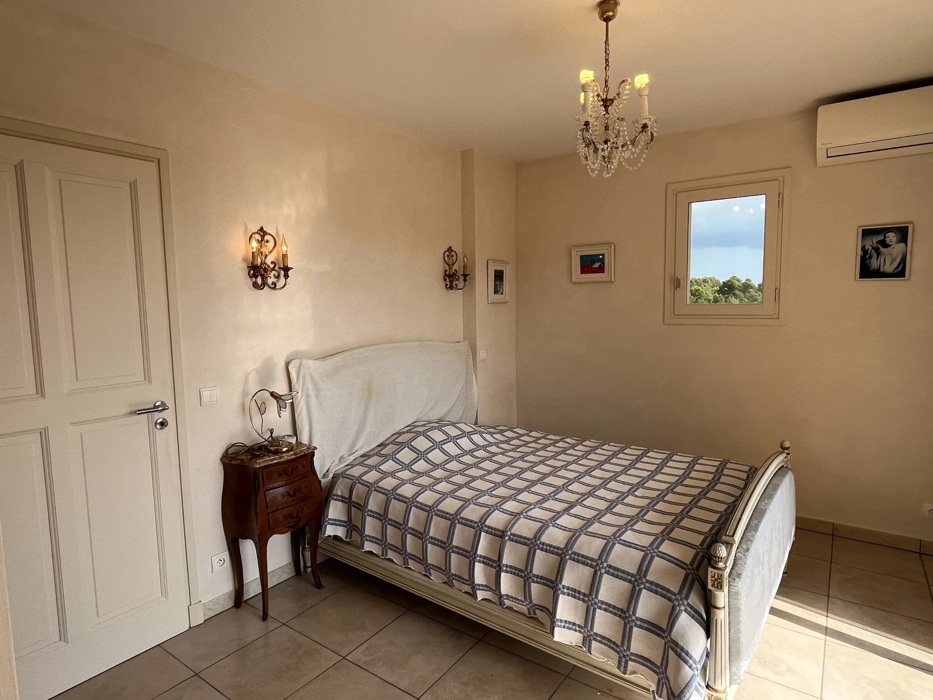 Villa with nice view and independent studio - Seillans