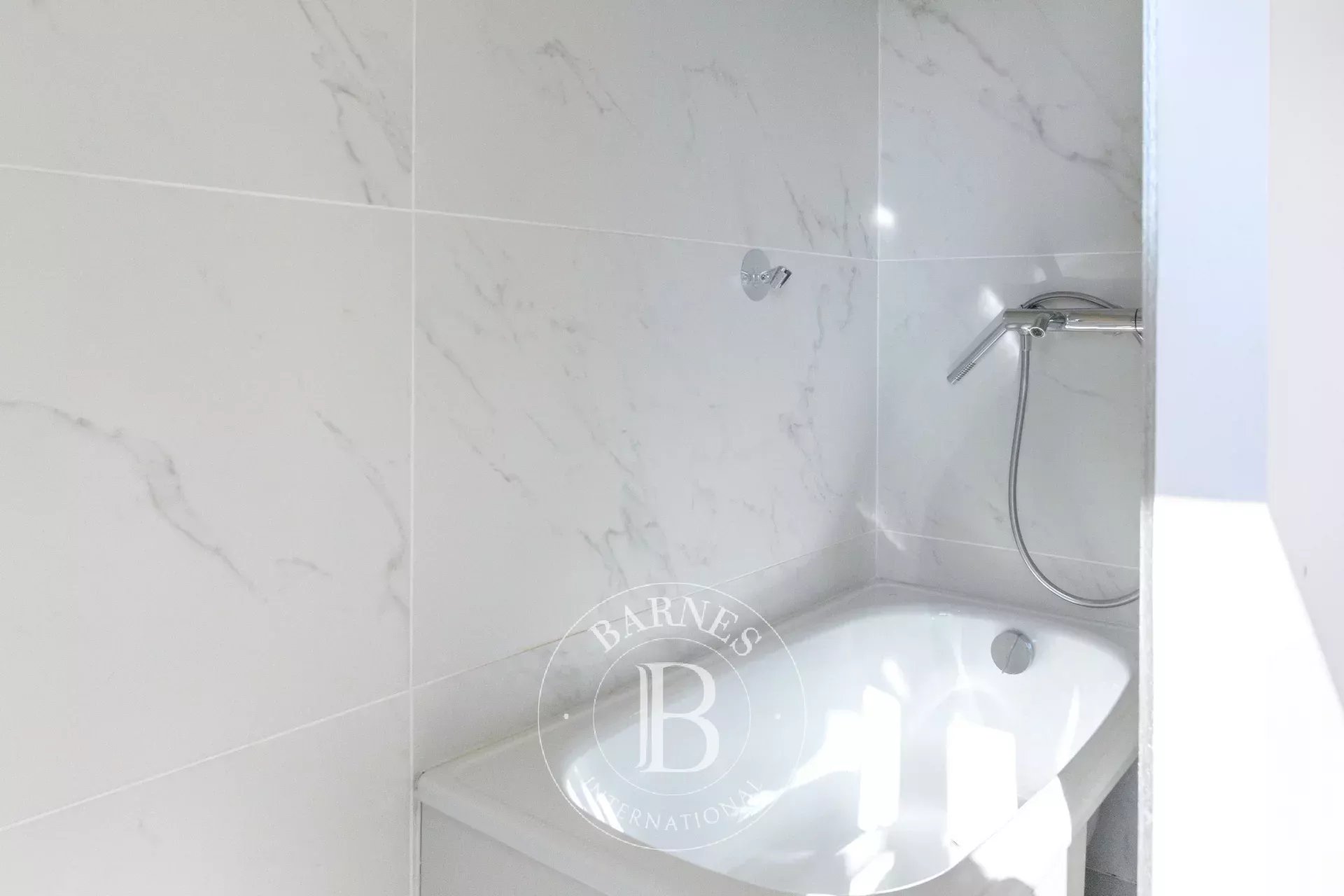 Daire Marseille 8ème - picture 16