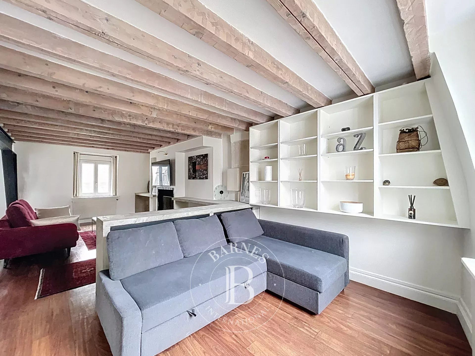 Daire Paris 4ème - picture 4