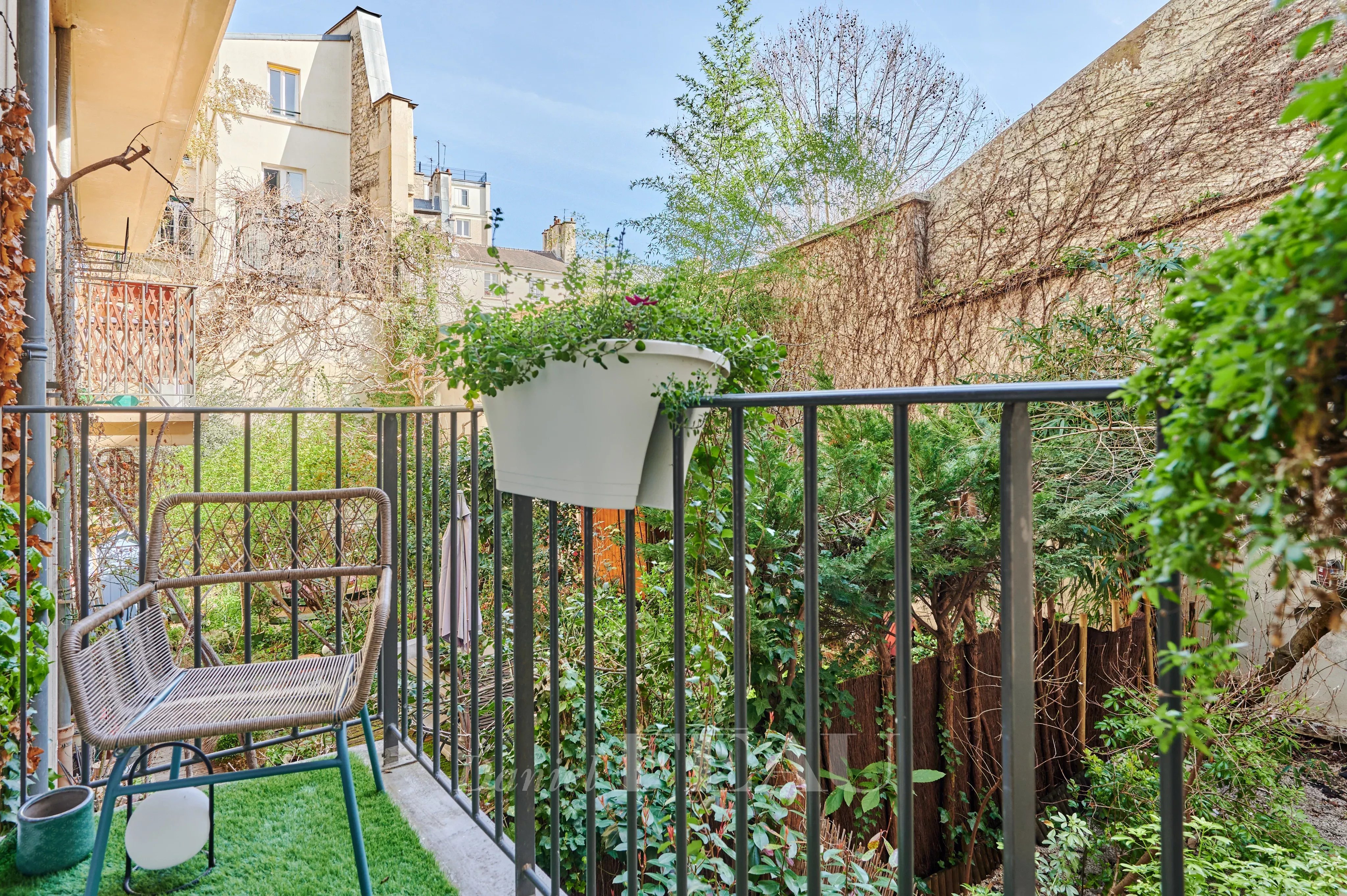 Sale Apartment Paris 5th Val-de-Grâce