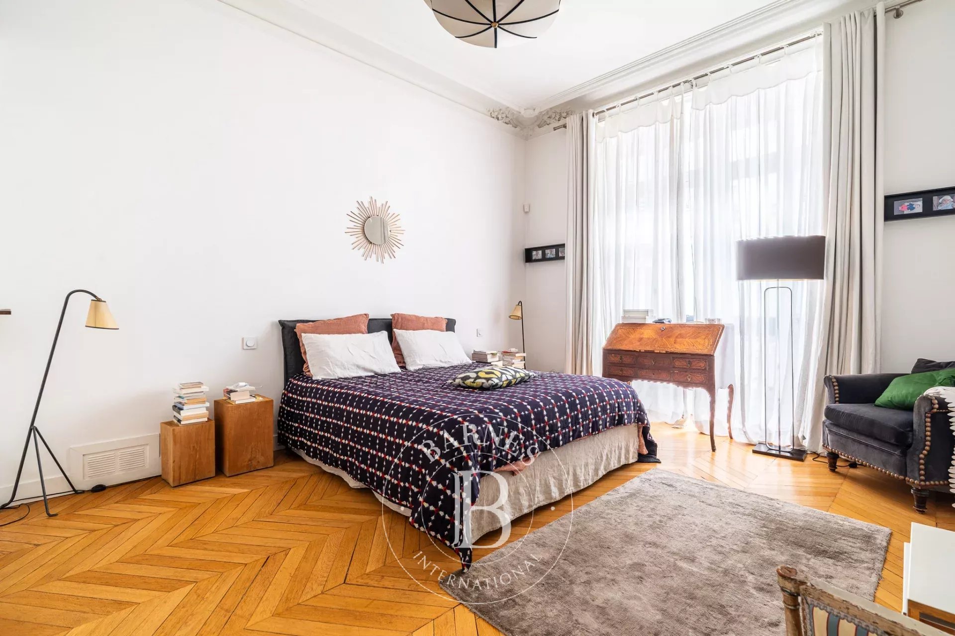 Paris  - Apartment 4 Bedrooms - picture 8