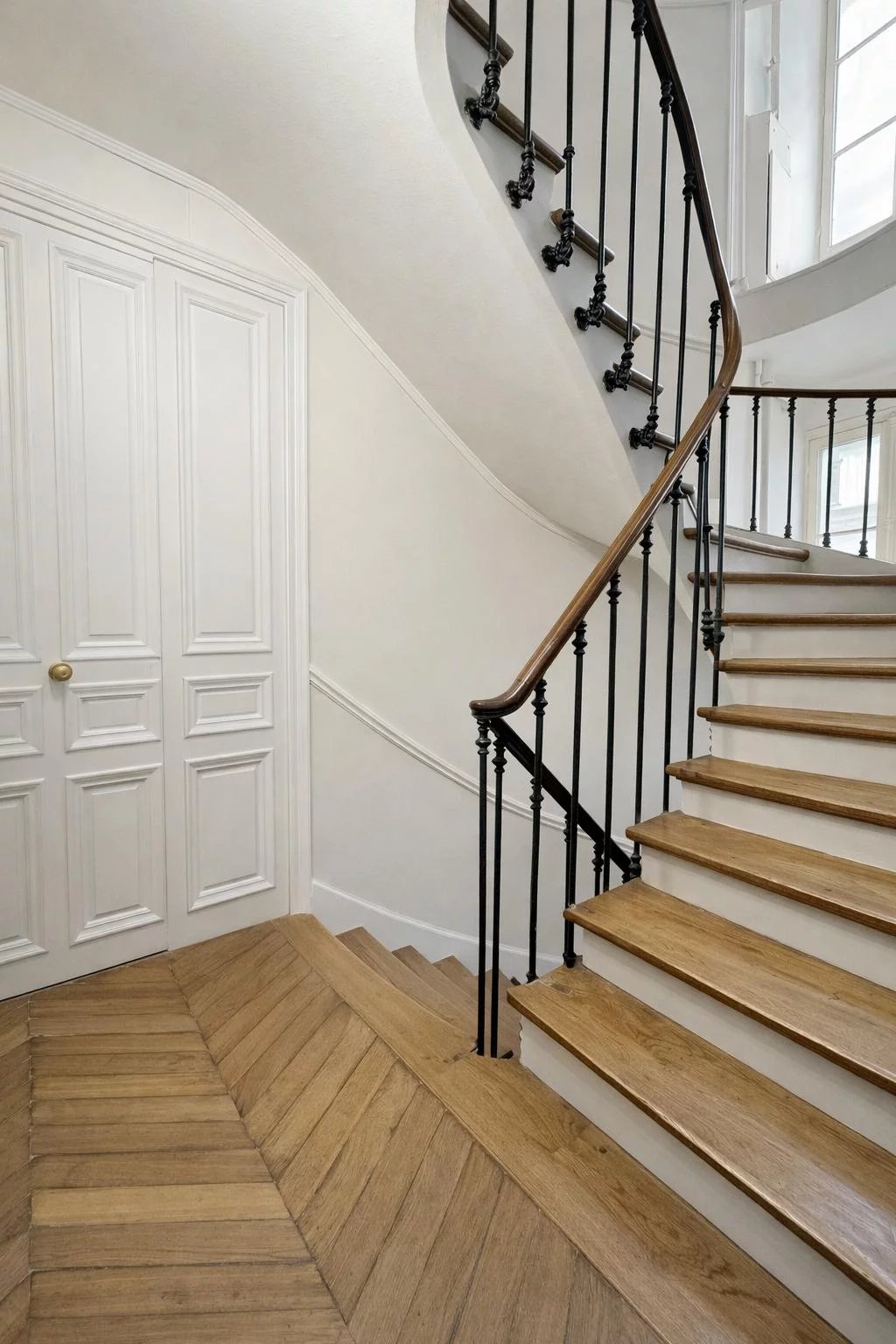 Sale Apartment Paris 11th Folie-Méricourt