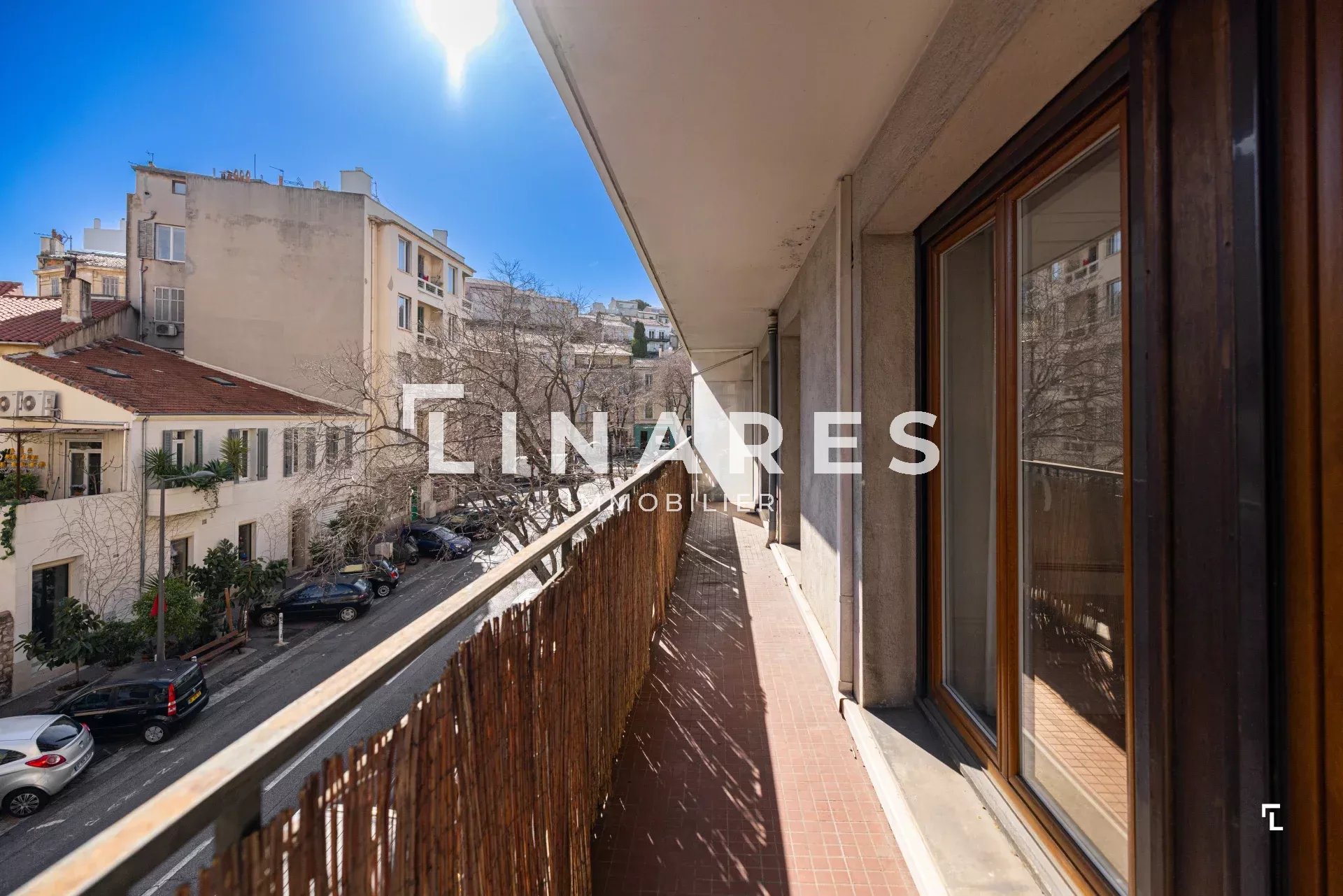 COEUR VAUBAN - Appartement T4 de 88m² -  Balcon filant de 11m² - Cave - 13006