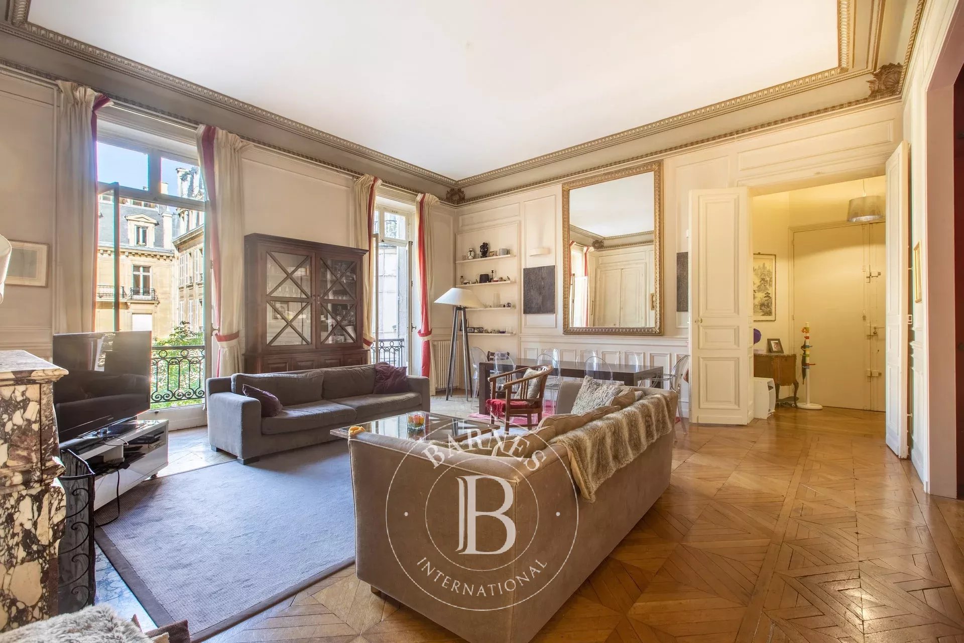 Exclusive - Apartment for sale Paris 8 - 3 bedrooms