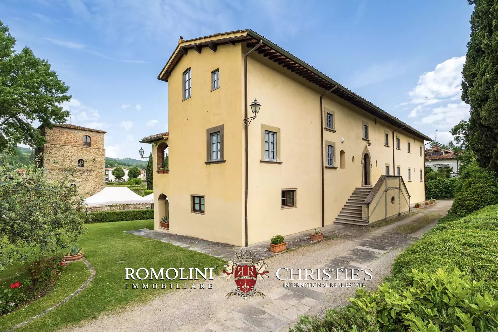16 Bedroom Villa/Townhouse's Image 12