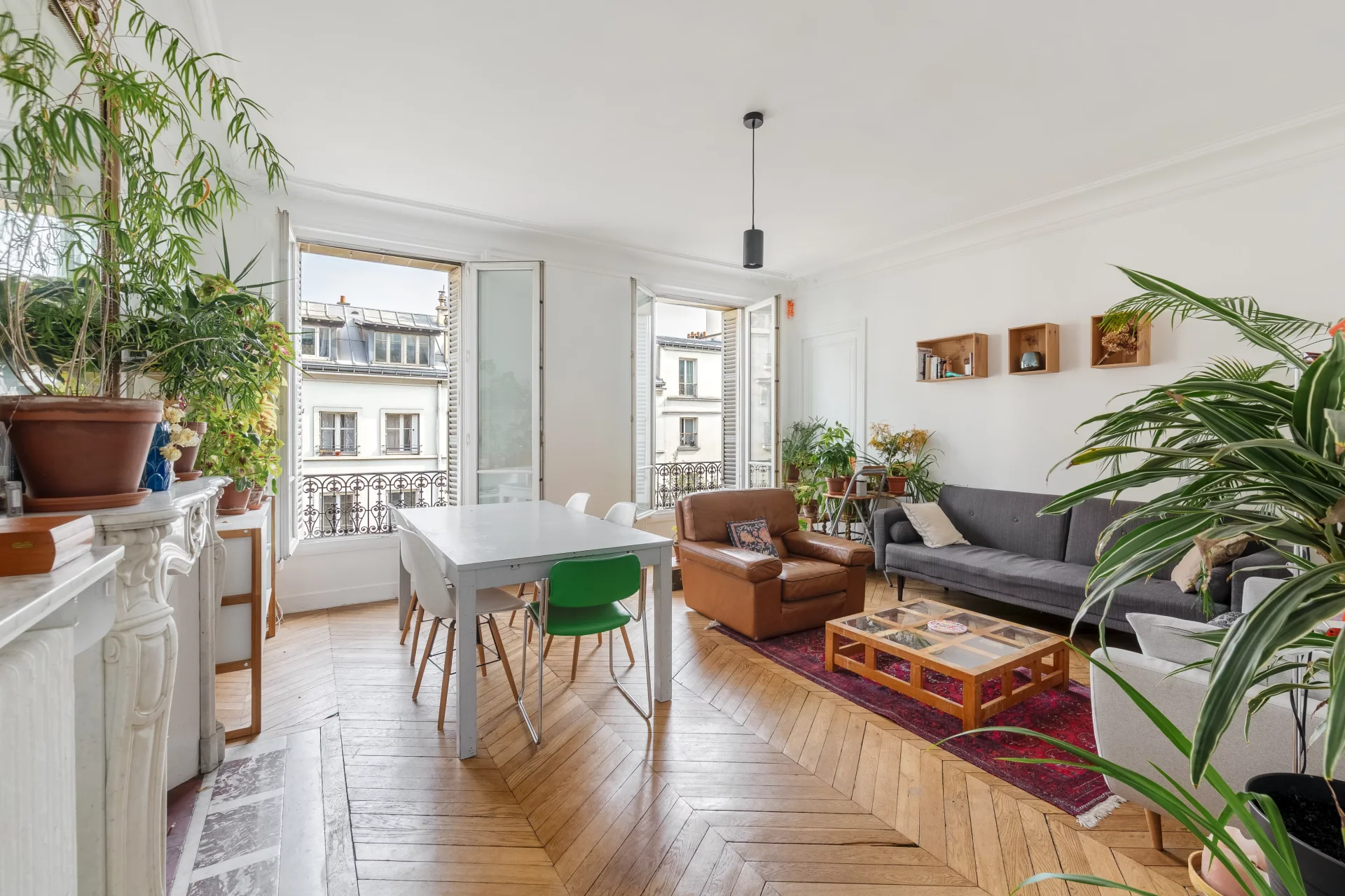 Paris 10e - MAGENTA