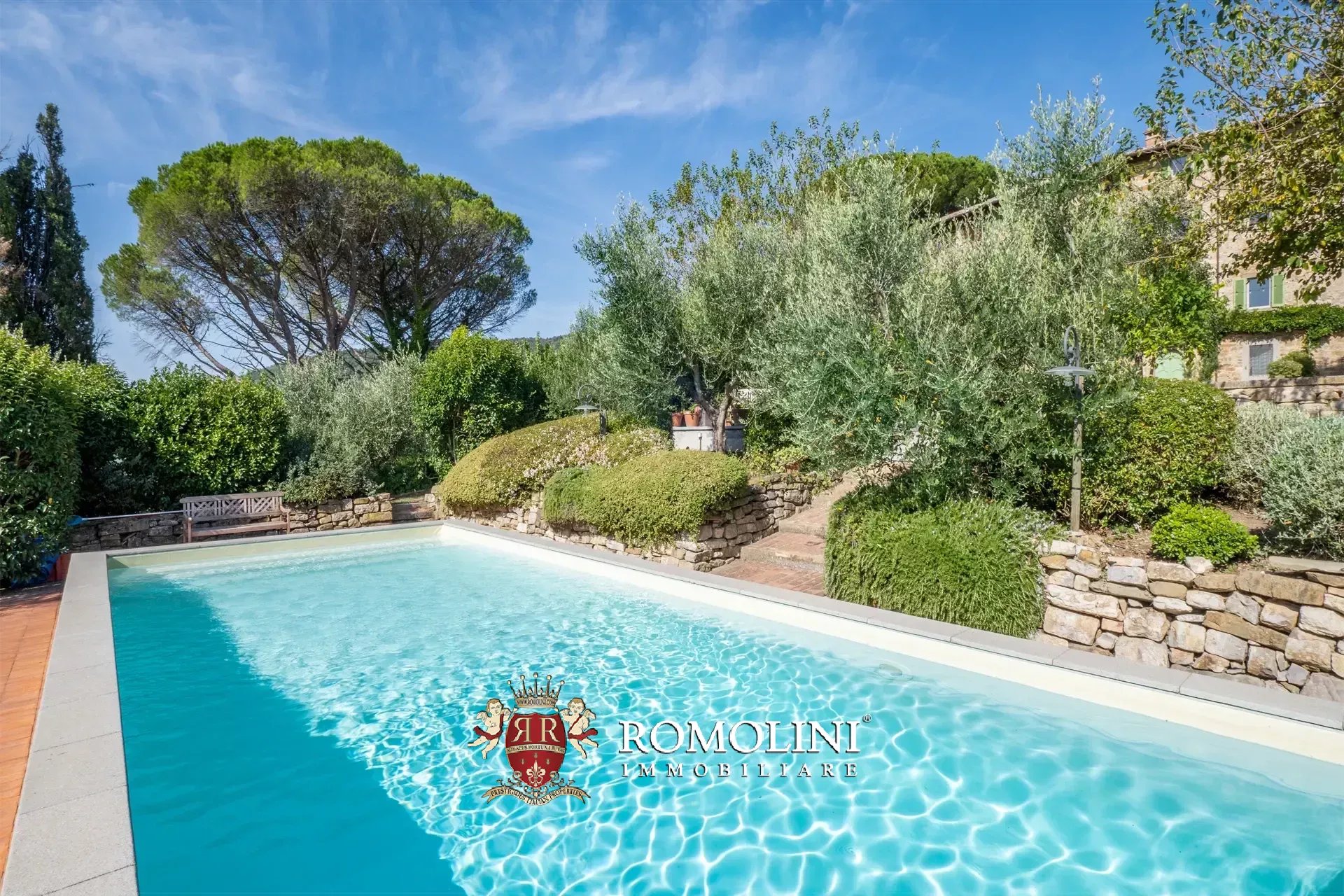 10 Bedroom Villa/Townhouse's Image 24