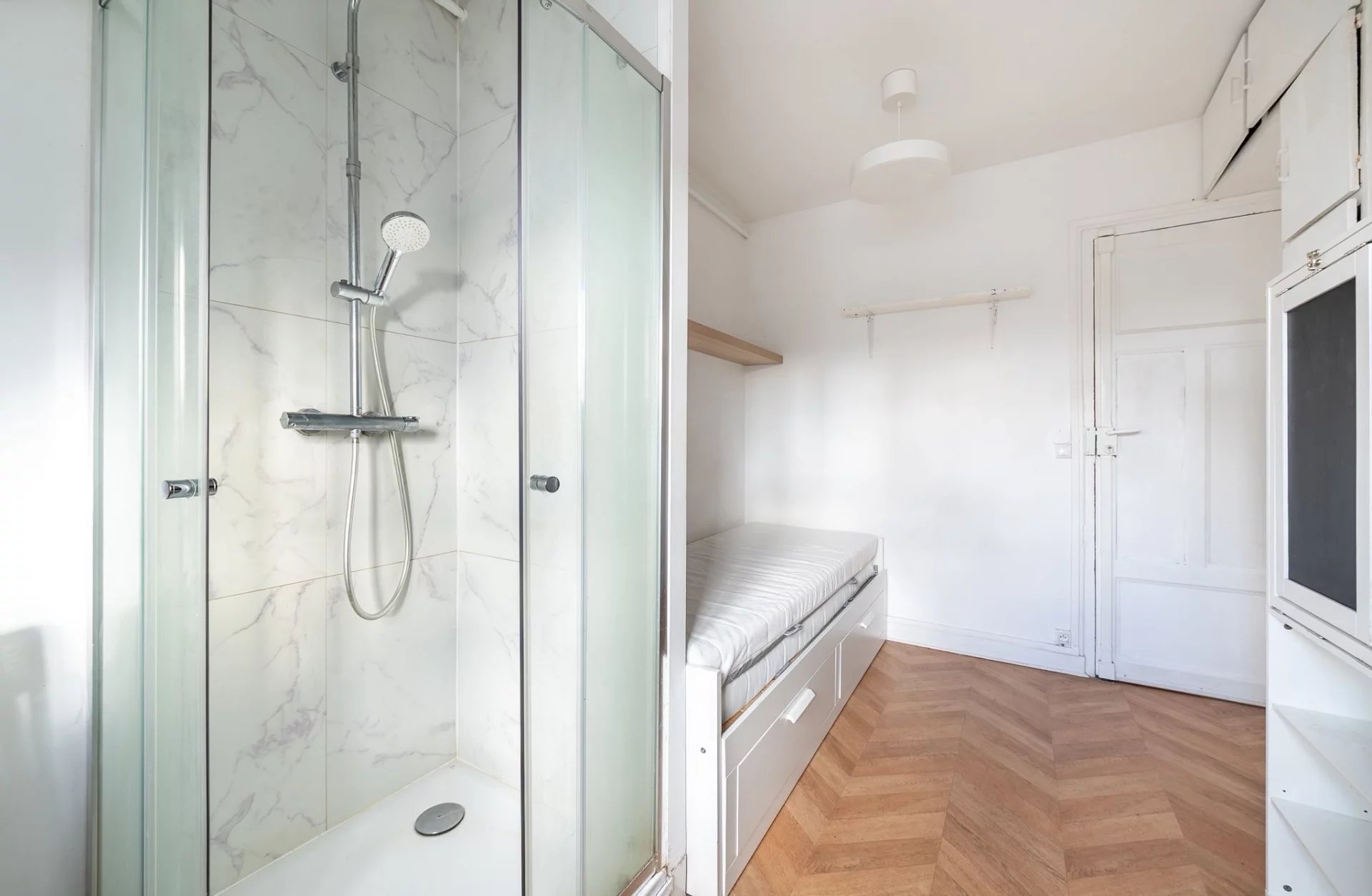 Appartement 1 pièce - Image Array