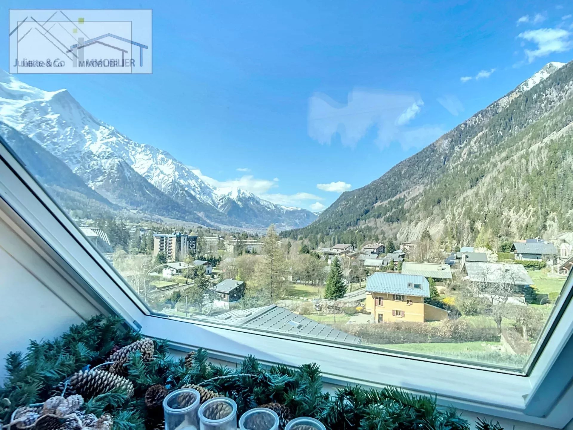 Photo of Charming apartment in Chamonix-Mont-Blanc