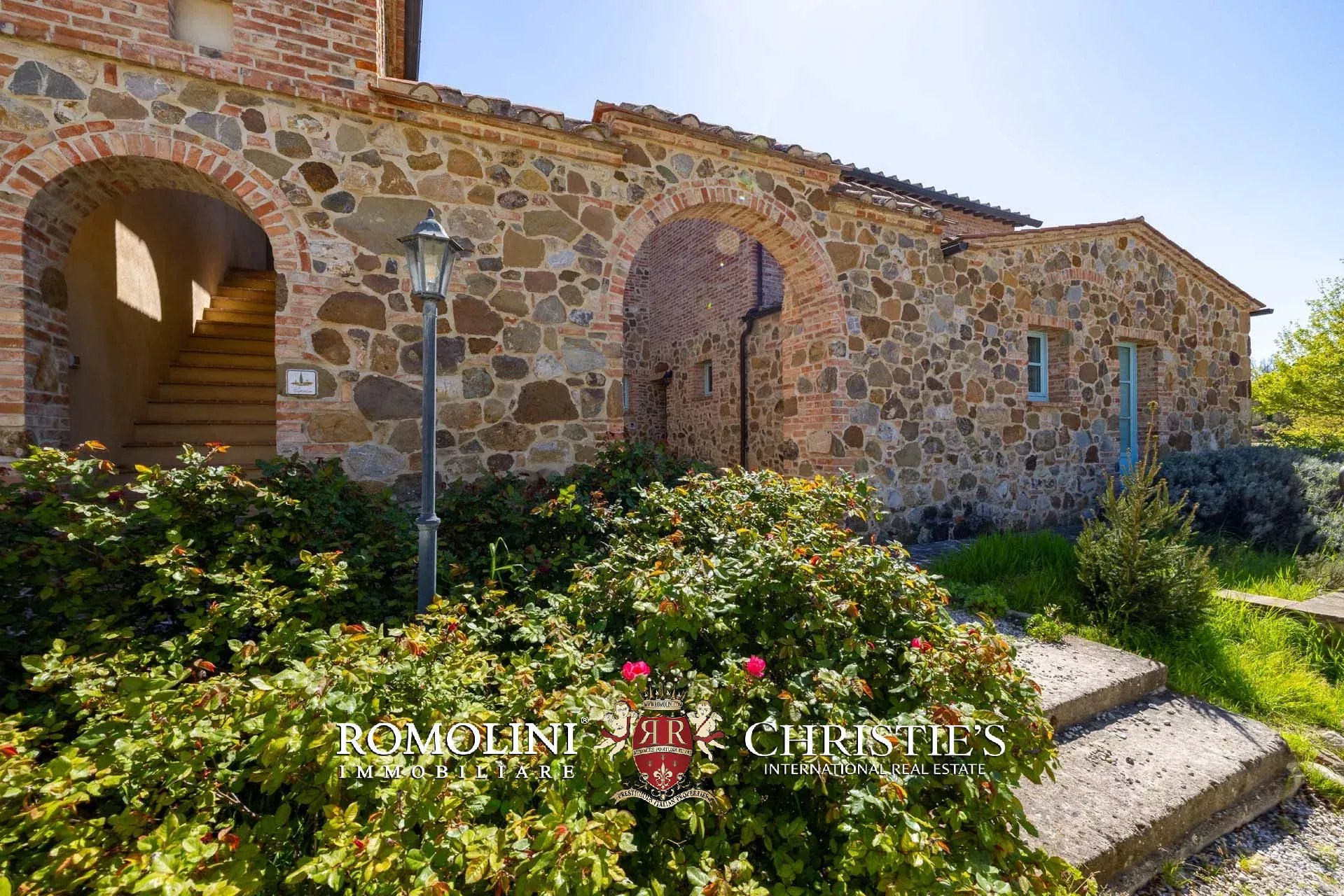 LUXUSANLAGE MIT 19 WOHNUNGEN IN DER TOSKANA, VAL D'ORCIA