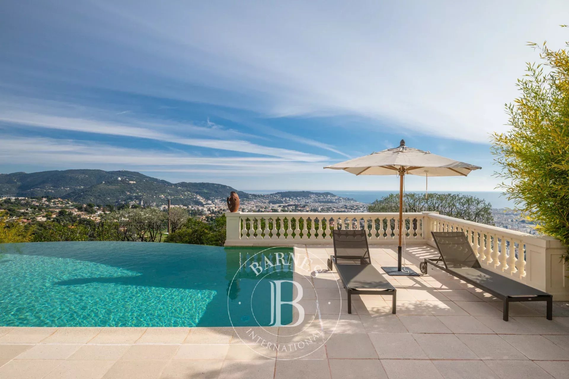 NICE-GAIRAUT - VILLA VUE MER PANORAMIQUE - picture 9