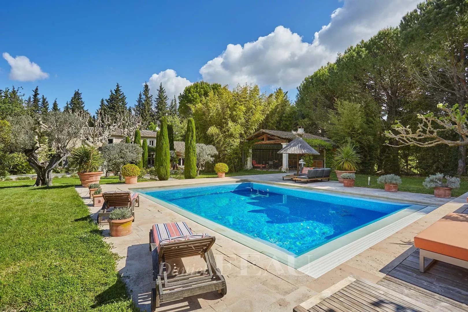 Saint Rémy de Provence  A charming property with a swimming pool  Sleeps 8