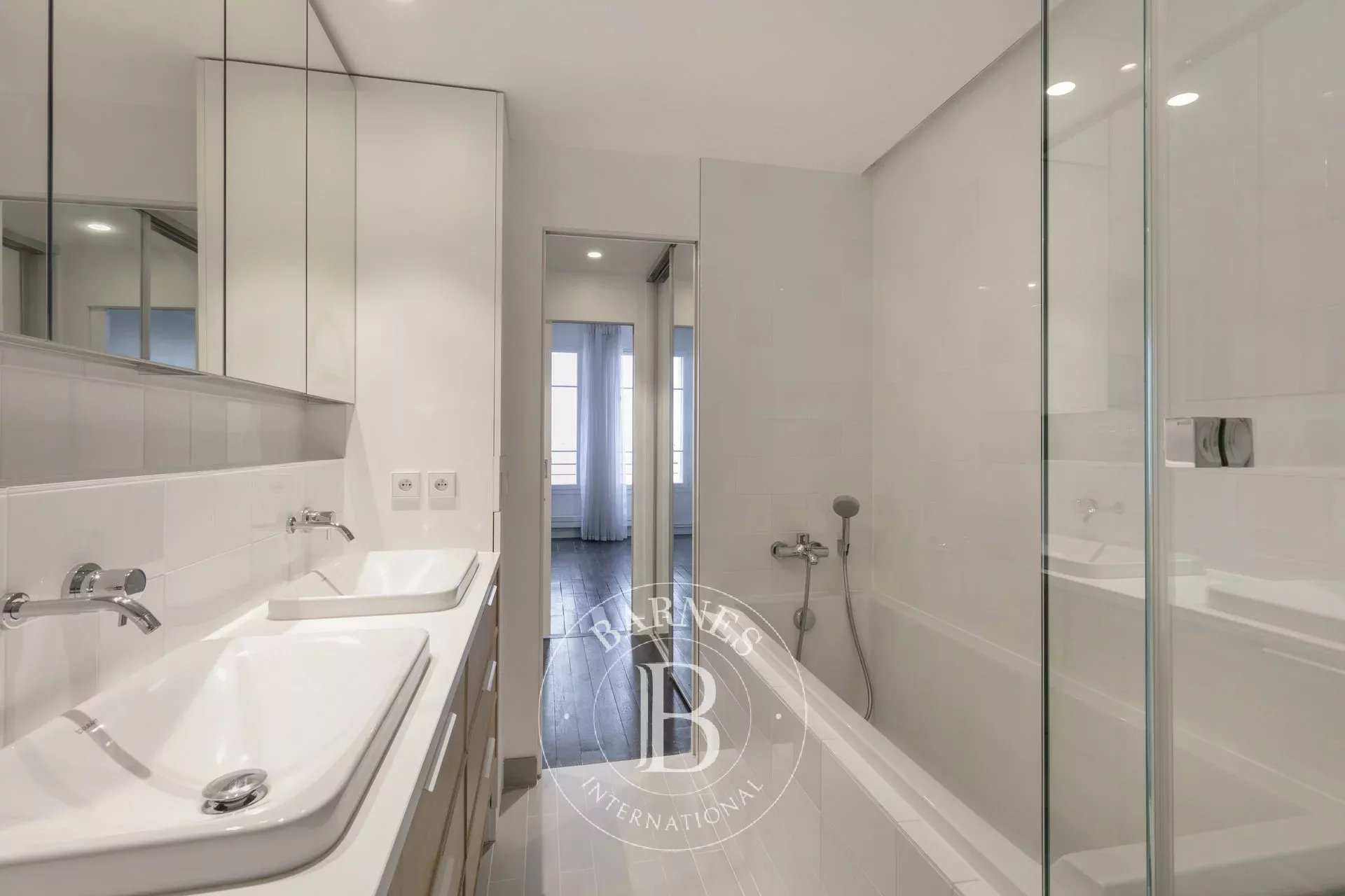 Daire Paris 10ème - picture 6