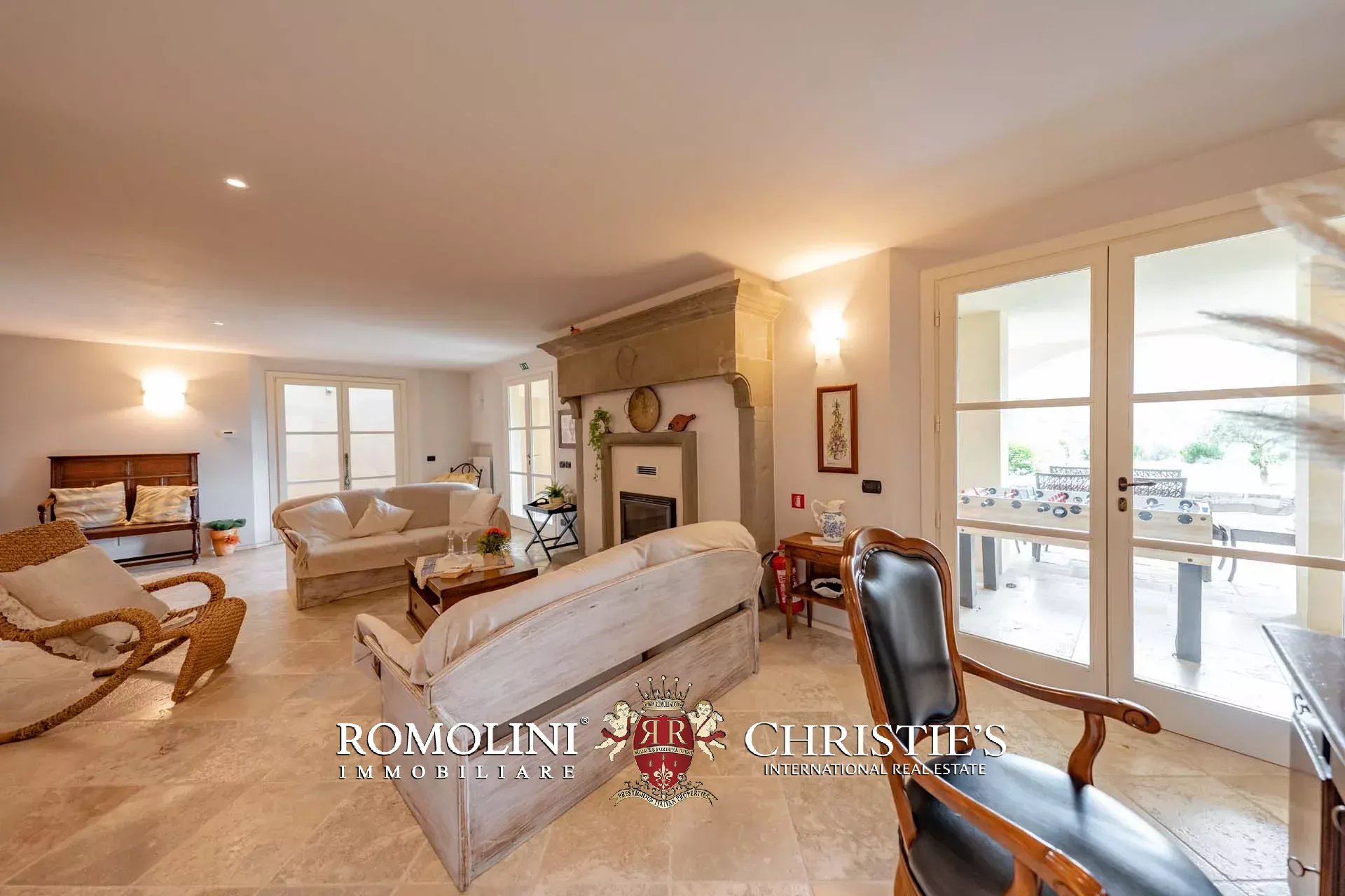 10 Bedroom Villa/Townhouse's Image 109