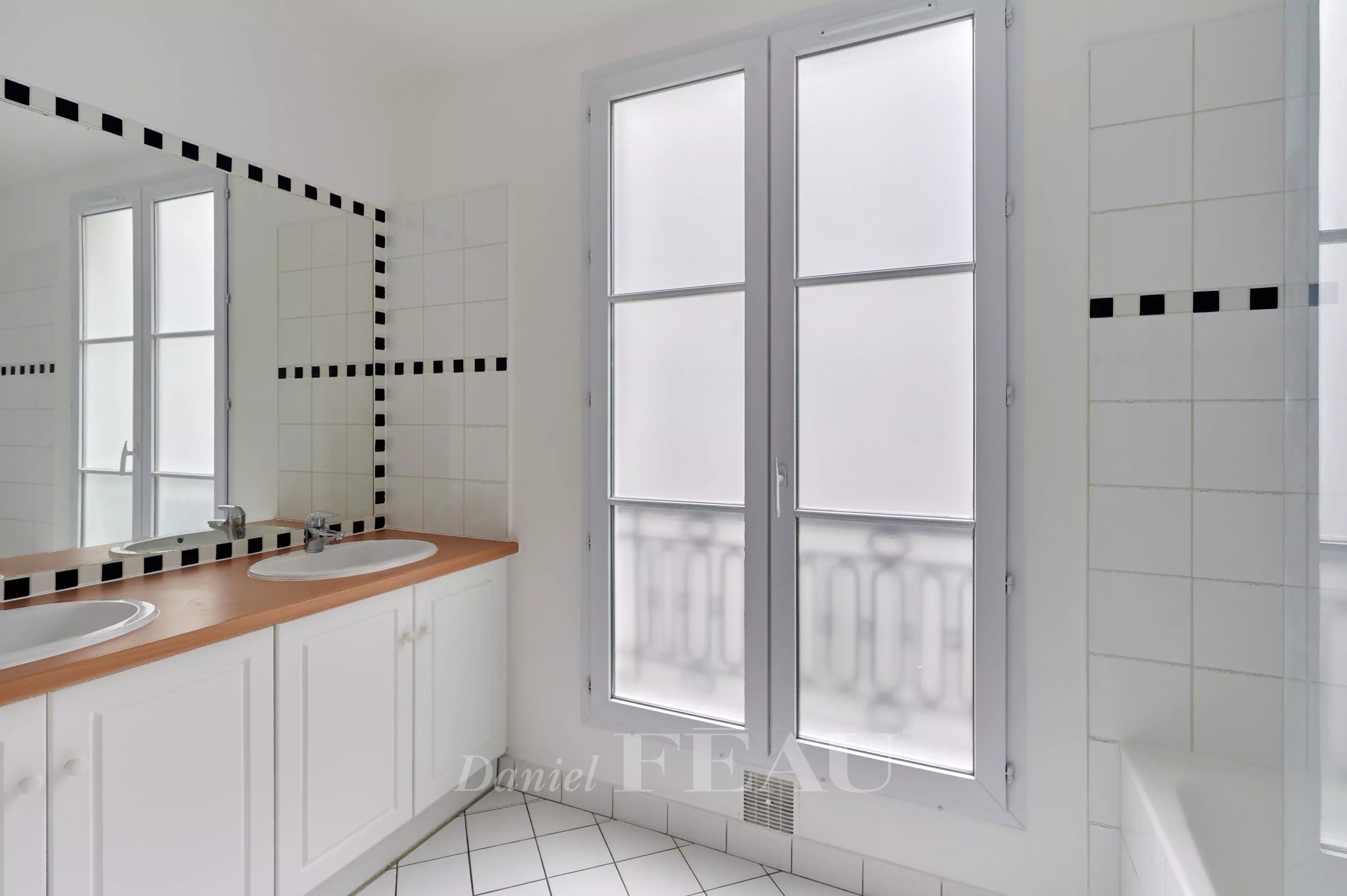 Location Appartement Paris 15ème