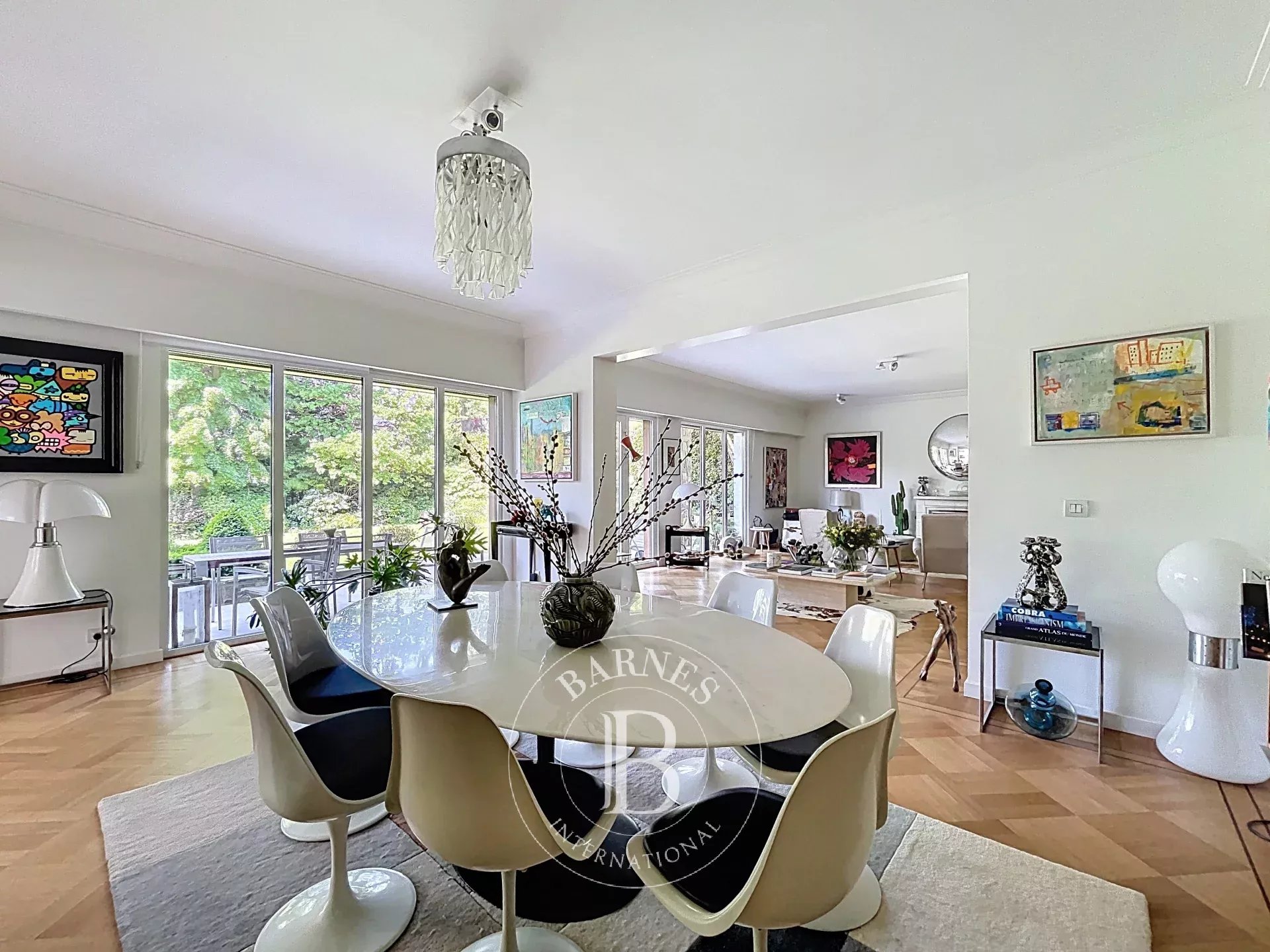 Uccle- Exceptionnelle Maison darchitecte rénovée à vendre