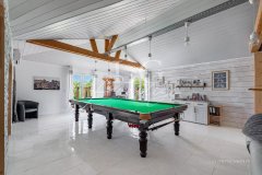 Single-storey villa with swimming pool on 5,000 m² of land — photo 5 of 7