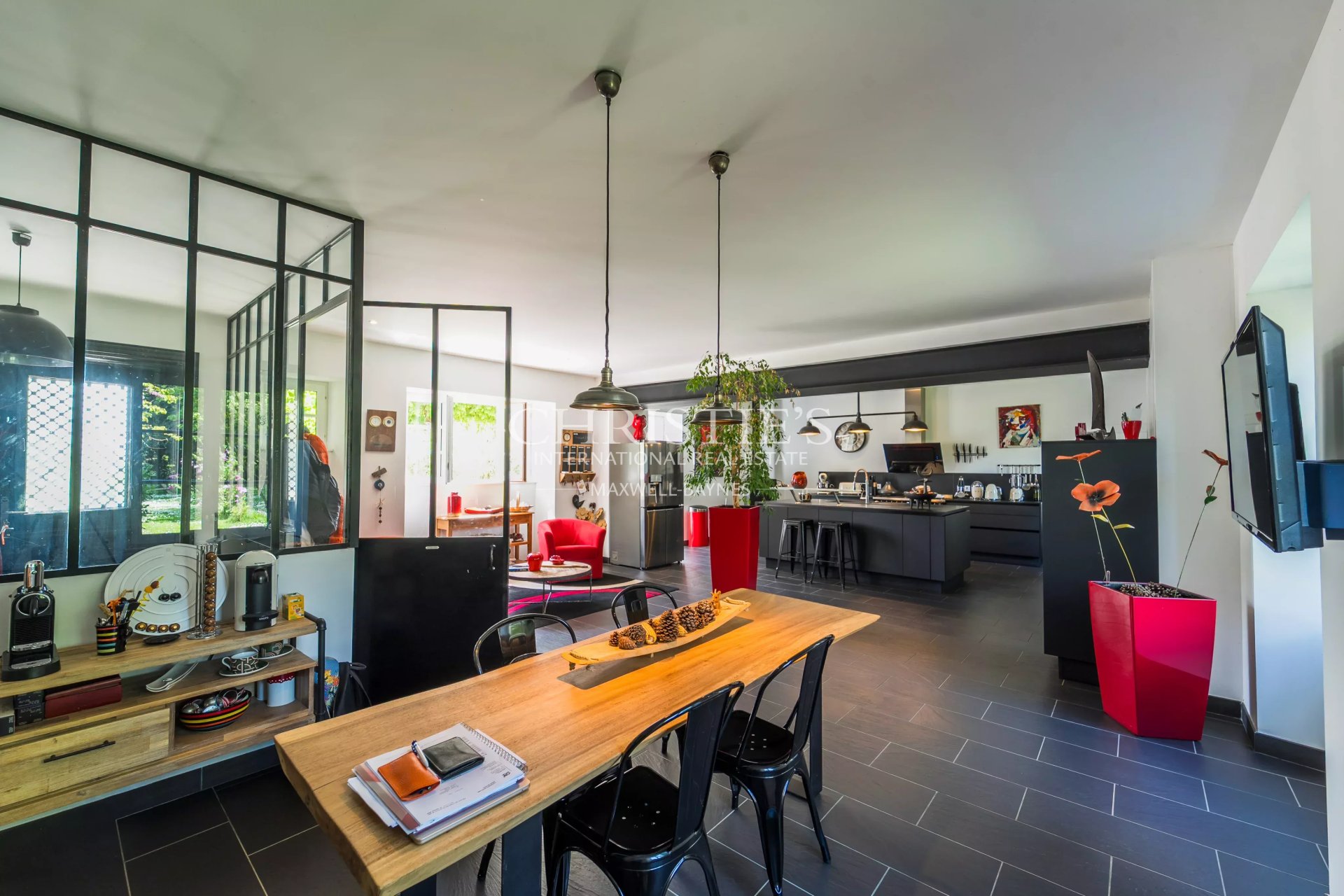 4 Bedroom Villa/Townhouse's Image 3