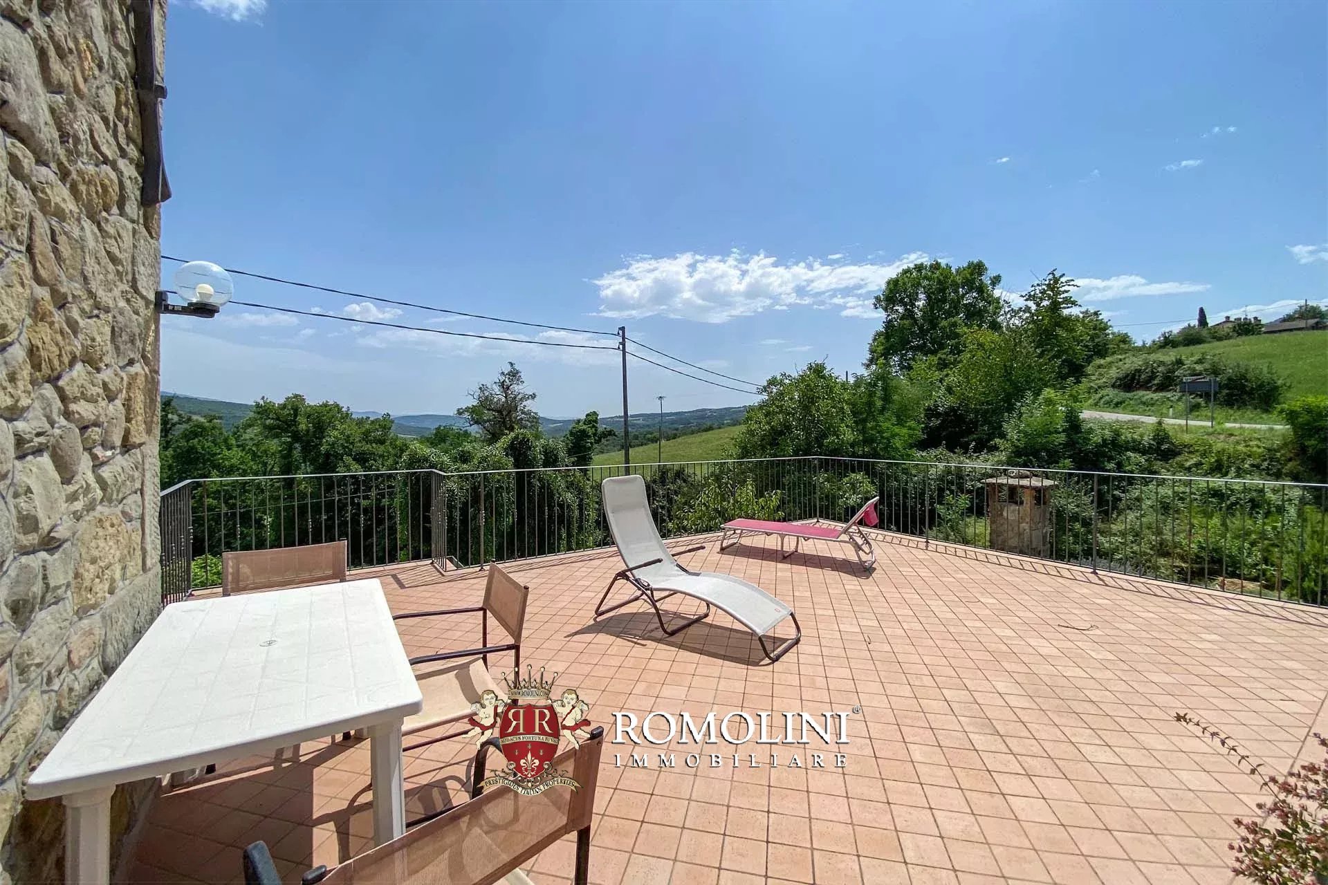 4 Bedroom Villa/Townhouse's Image 3