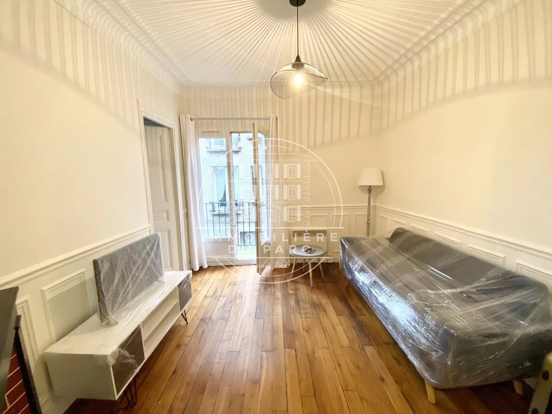 Entrance Wooden floor