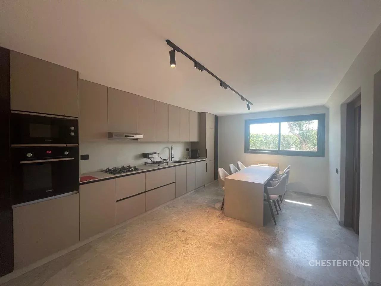  Image of Villa - 5 Bedrooms - 5 Bathrooms for Sale in Marrakech-Ménara-Marrakech-Morocco, Image 59