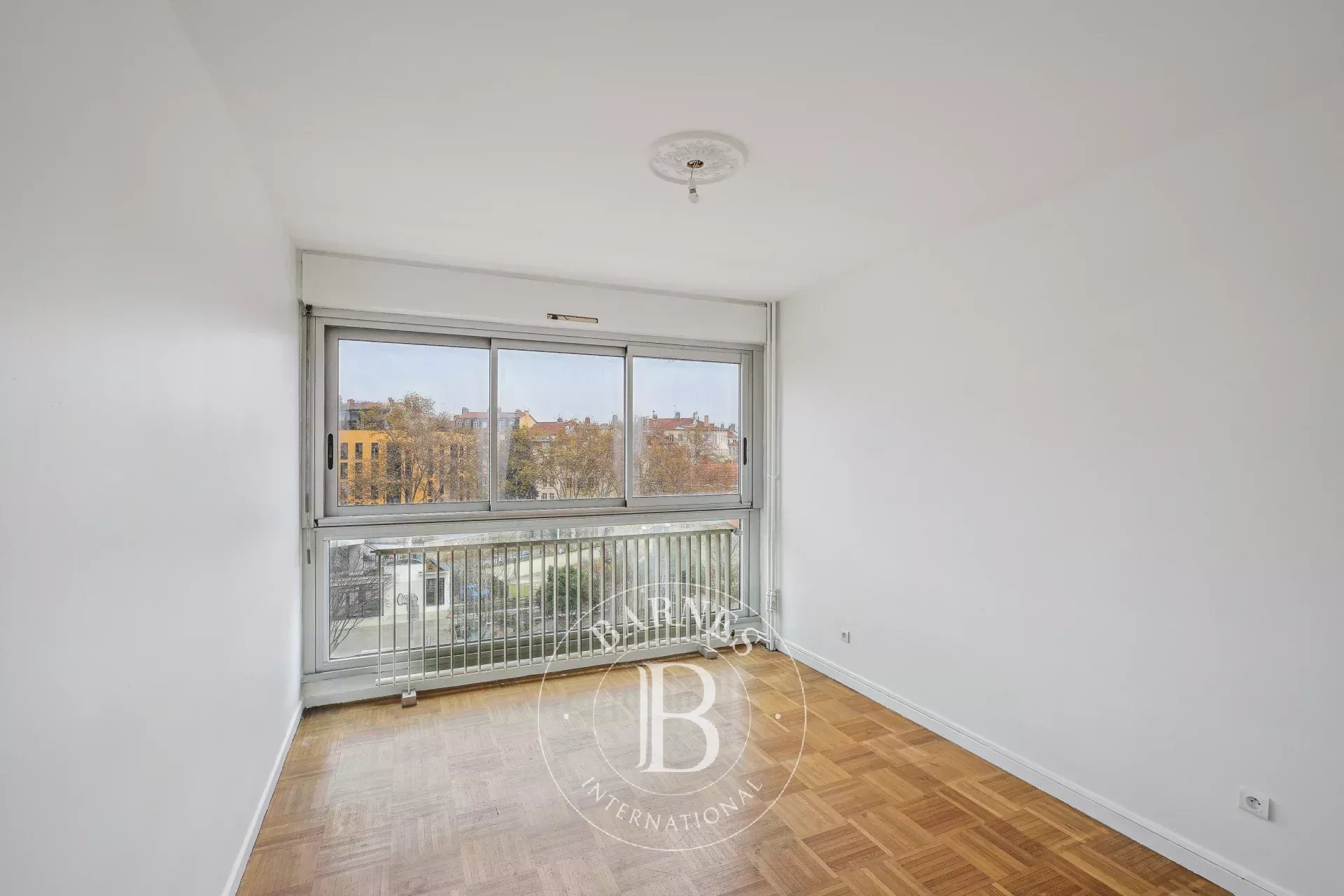 Daire Lyon 4ème - picture 8