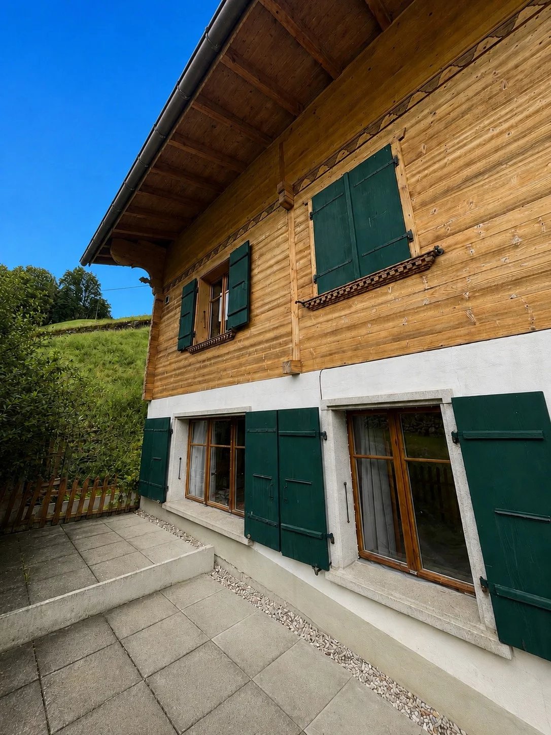 Charming Chalet with renovation potential