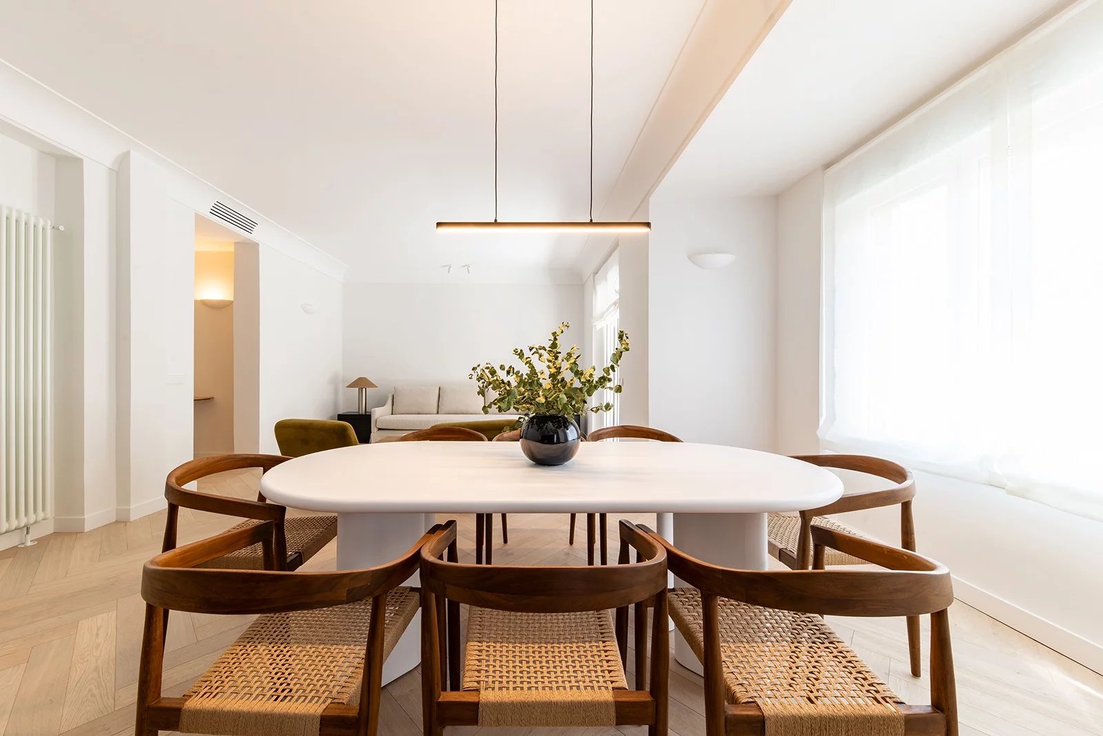 Exclusive exterior home with terrace in the Salamanca neighborhood