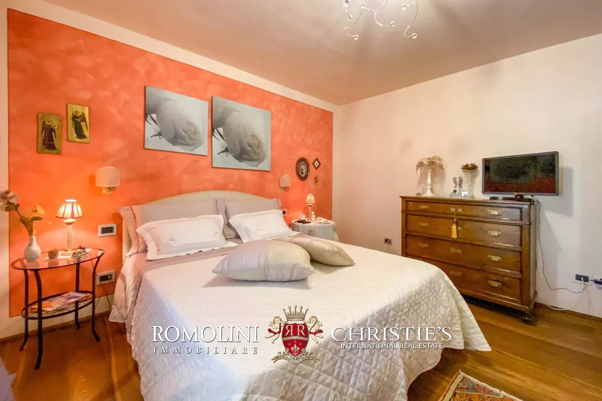 4 Bedroom Villa/Townhouse's Image 23