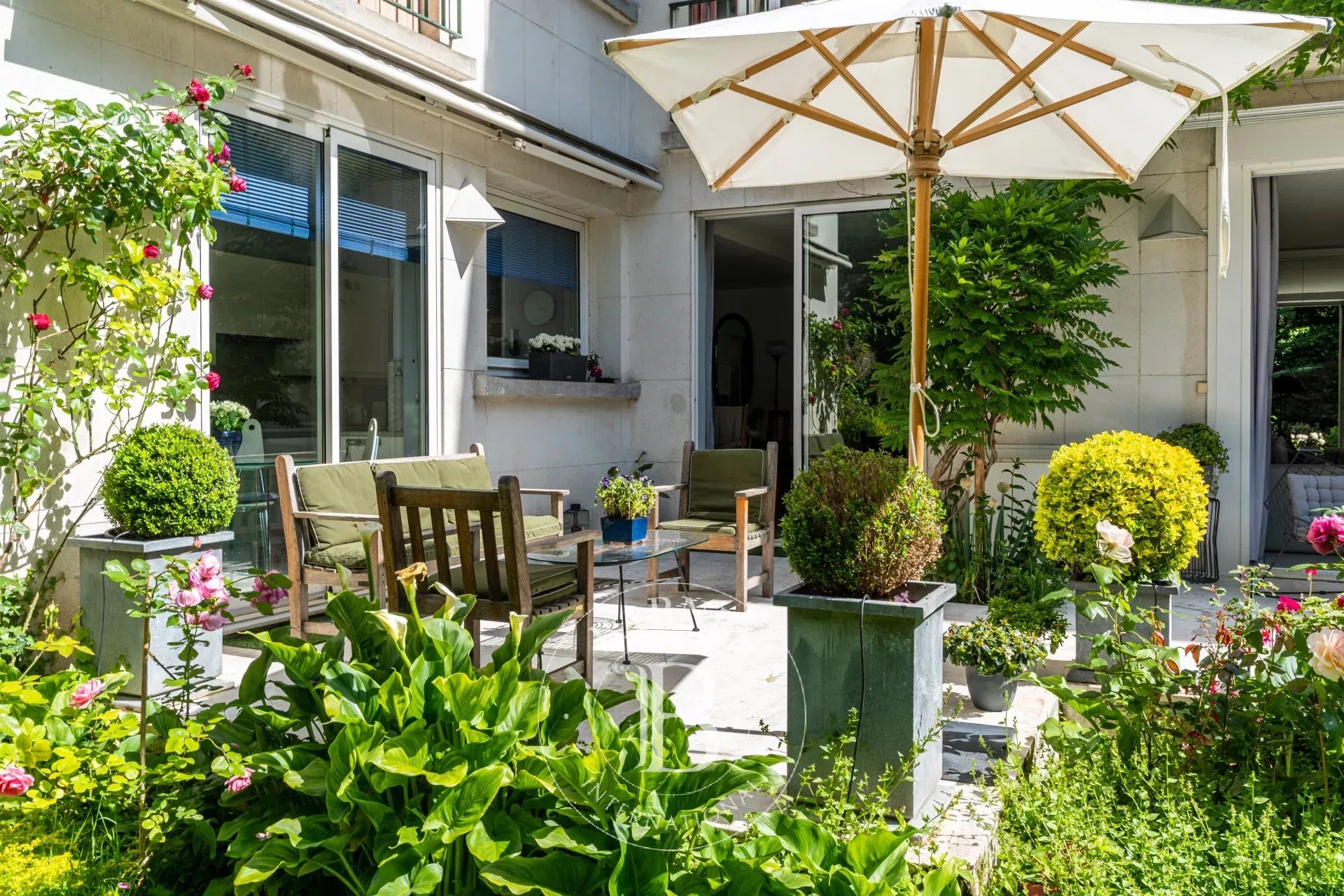 Daire Neuilly-sur-Seine - picture 19 title=