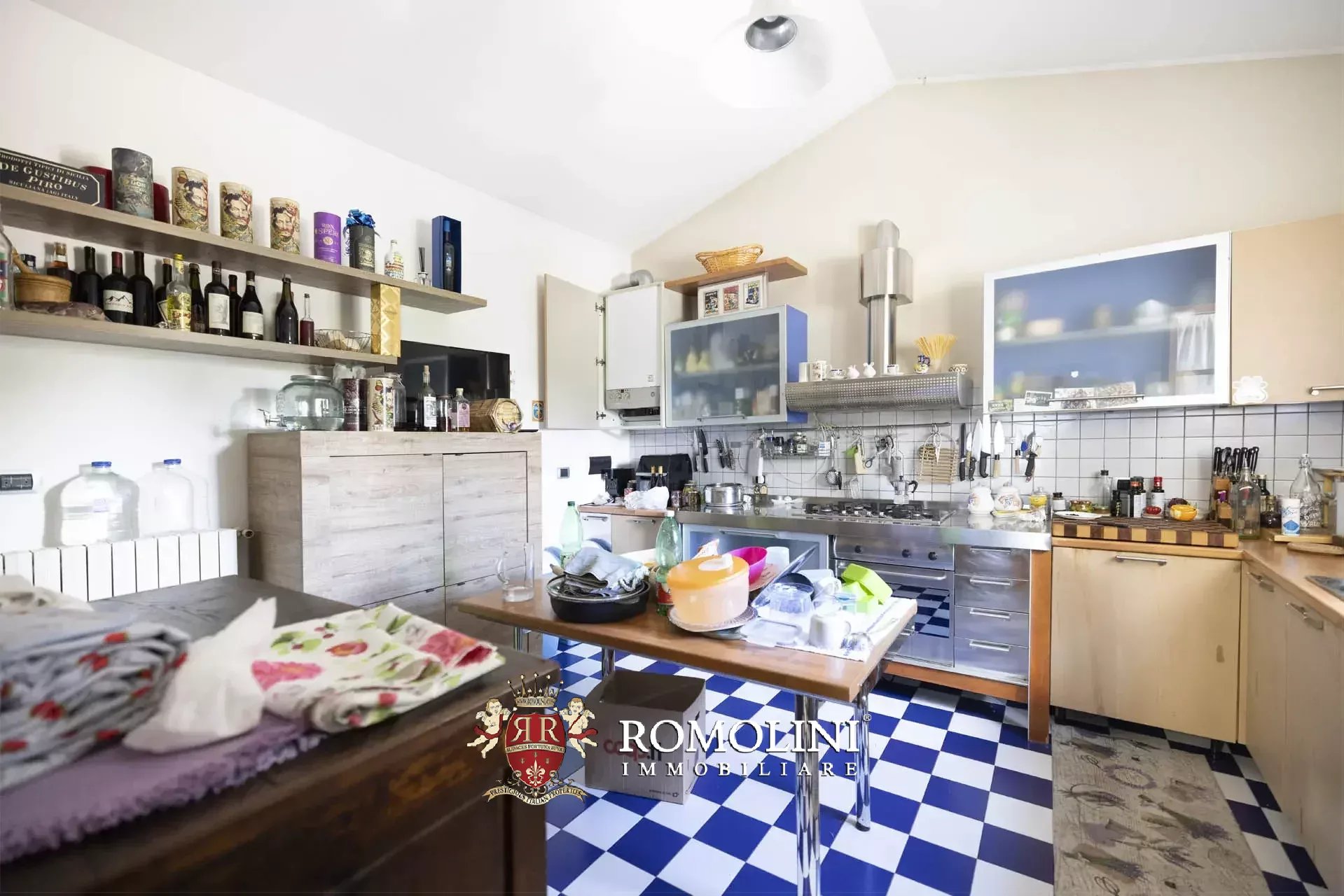 5 Bedroom Villa/Townhouse's Image 68