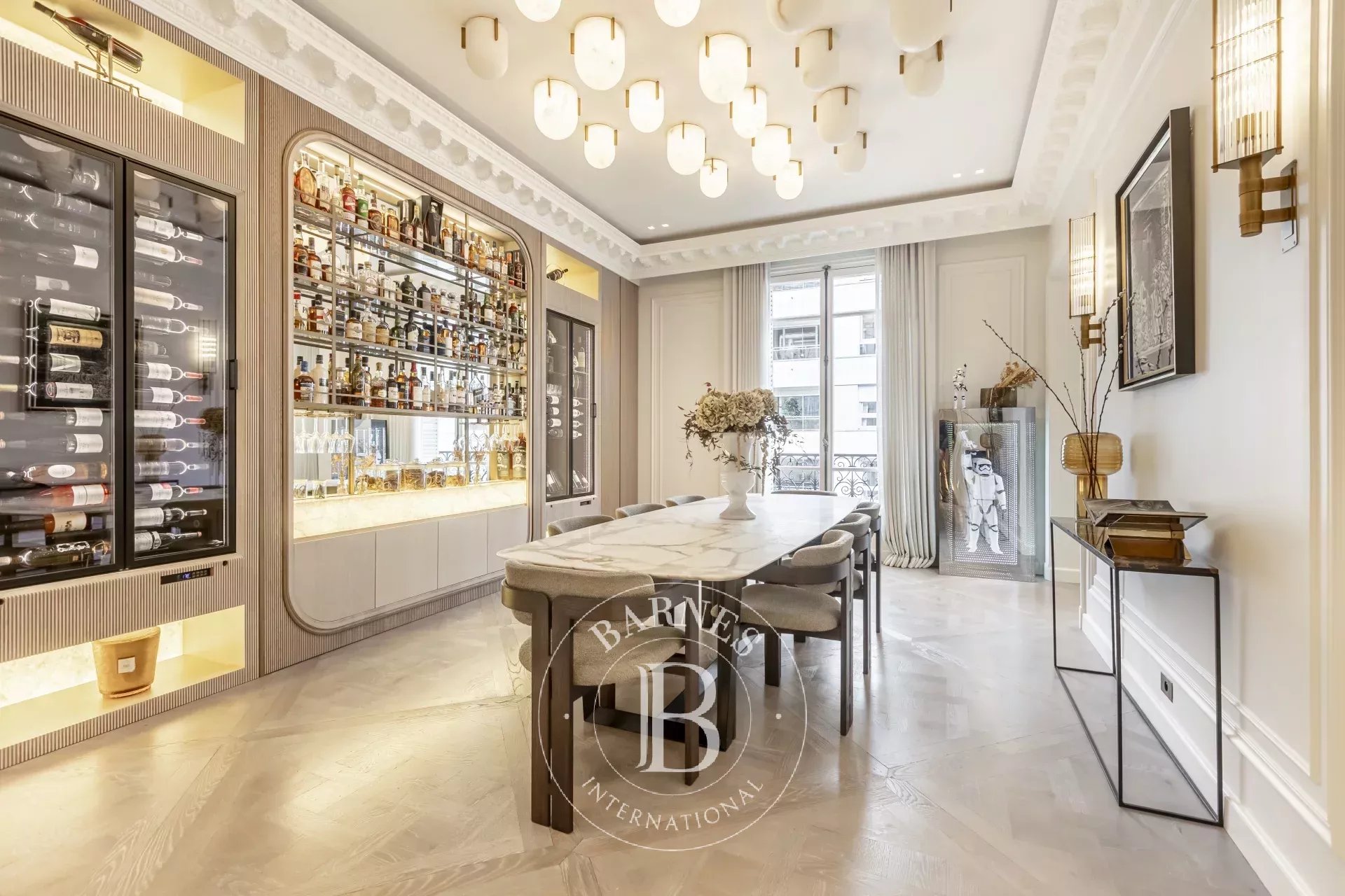 Daire Paris 8ème - picture 7