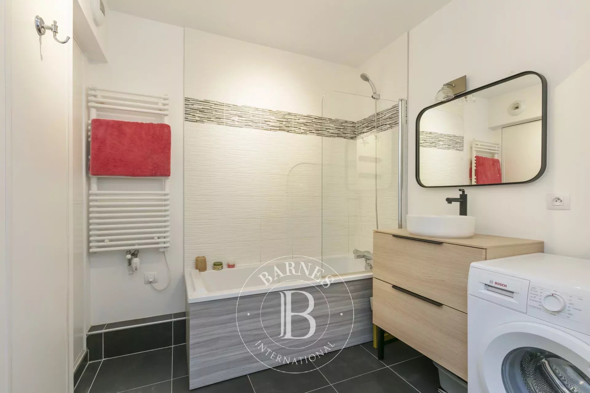 Daire Levallois-Perret - picture 10