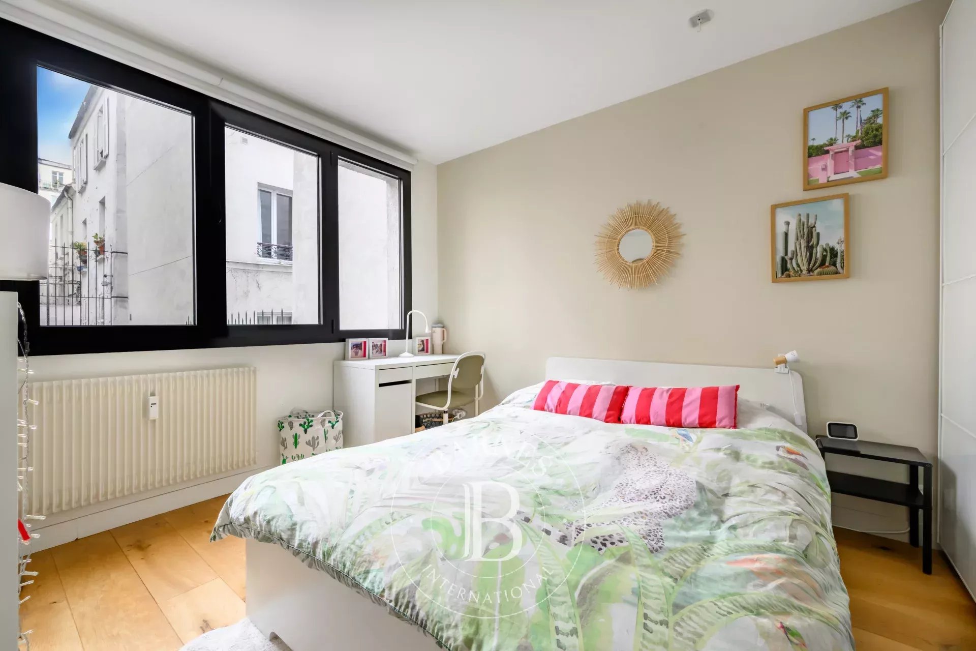 Daire Paris 18ème - picture 7