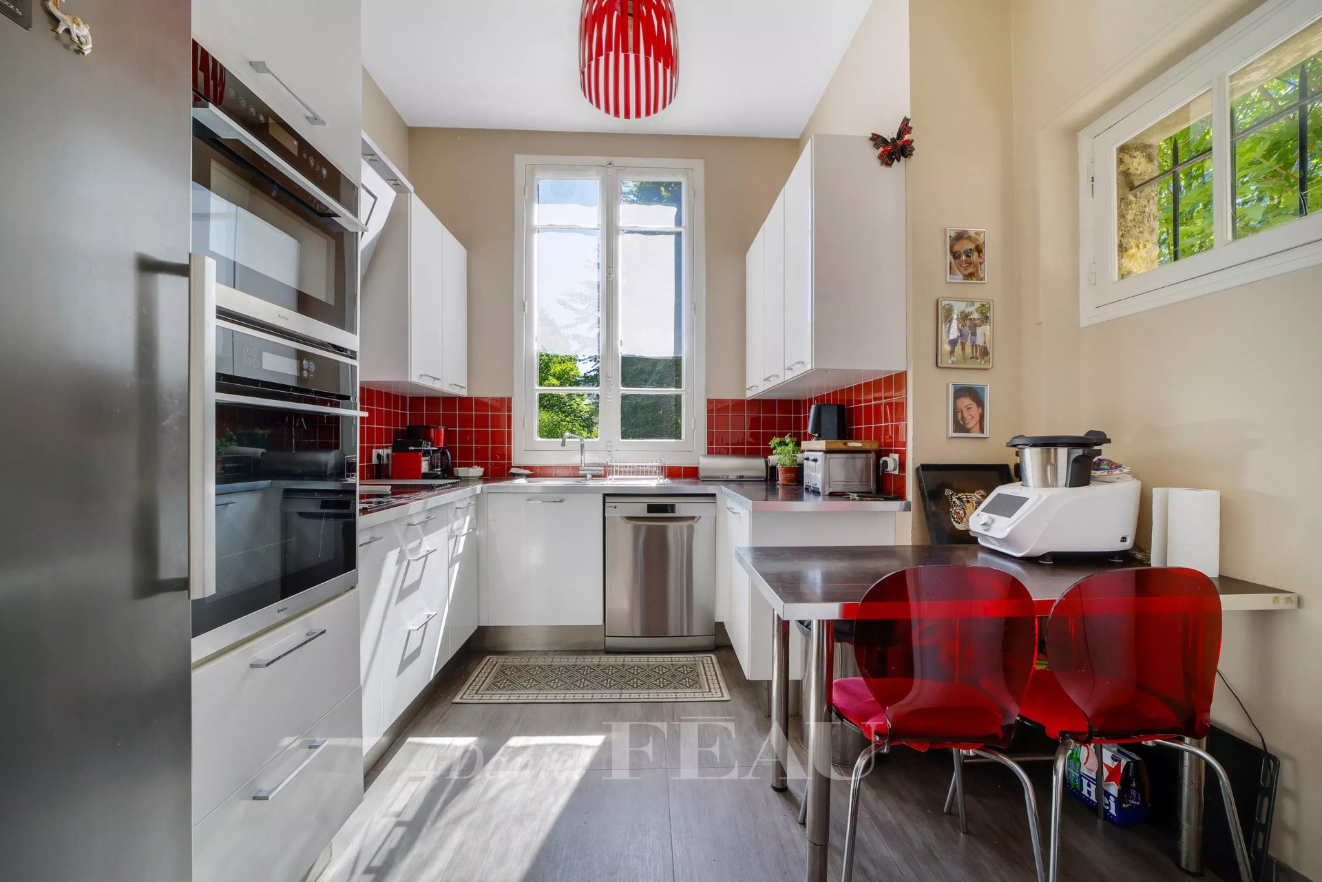 6 Bedroom Villa/Townhouse's Image 6