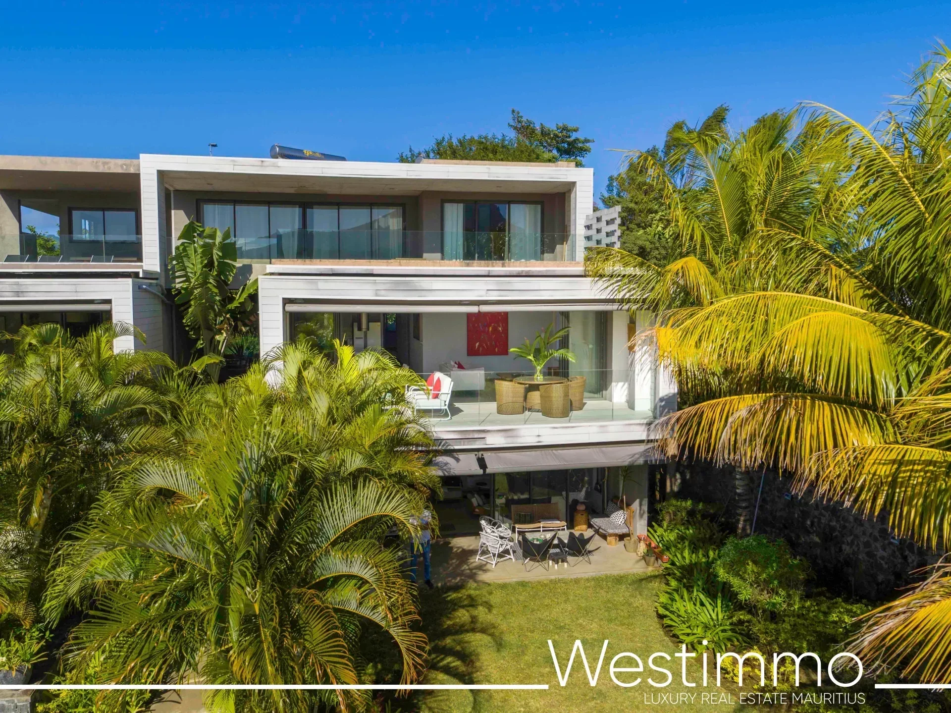 TAMARIN - Modern apartment on a unique location - photo 3