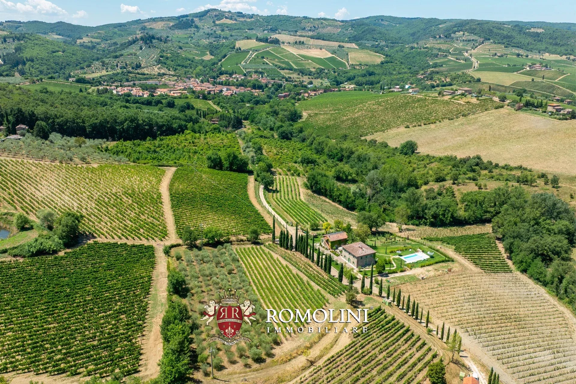 7 Bedroom Vineyard's Image 15