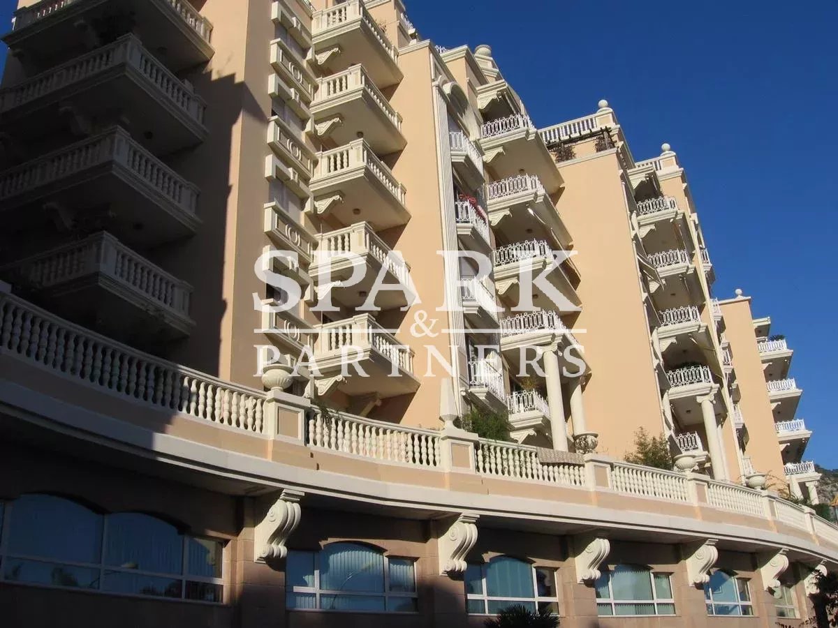 Monaco - la Rousse - Parcheggio doppio