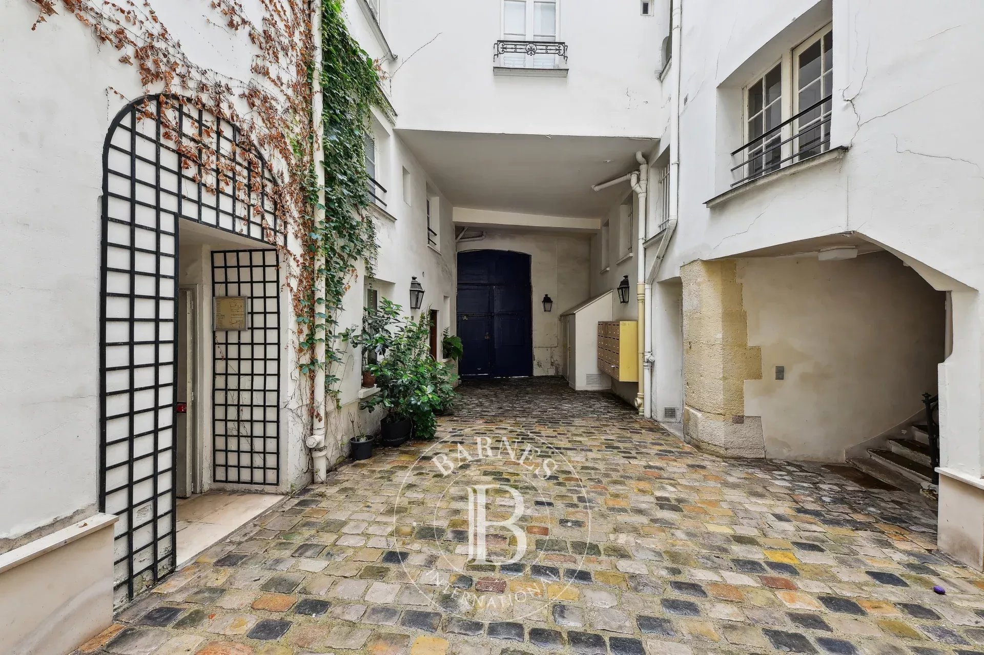 Daire Paris 6ème - picture 18